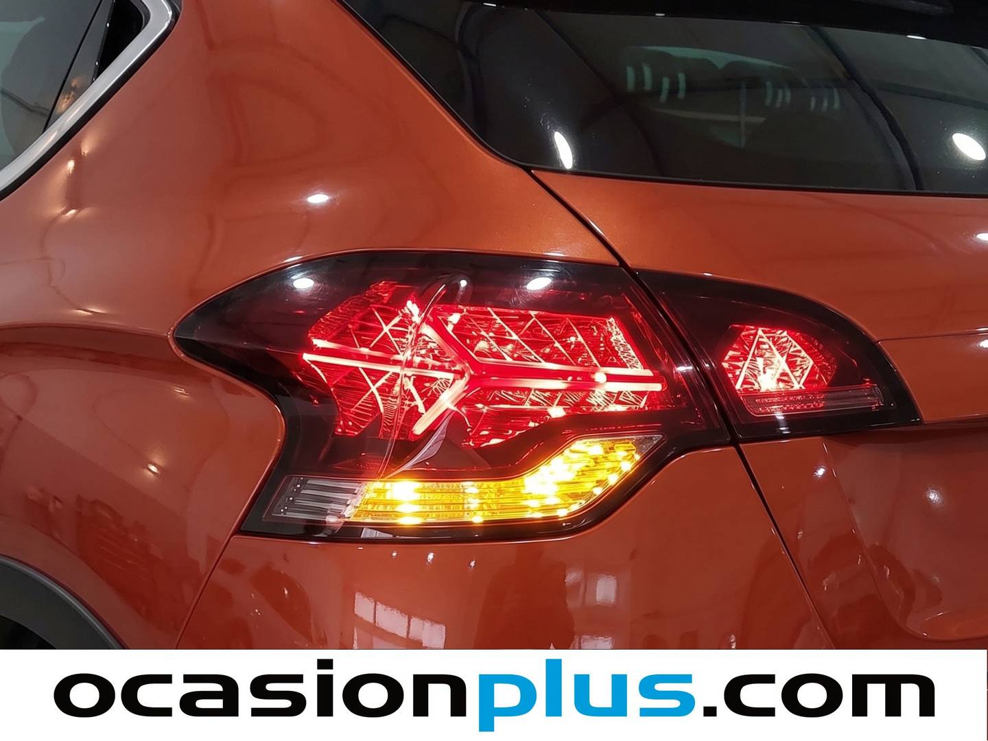 DS DS 4 Crossback DS DS 4 Crossback 1.6 BlueHDi S&S Style EAT6 (120 CV) km 0