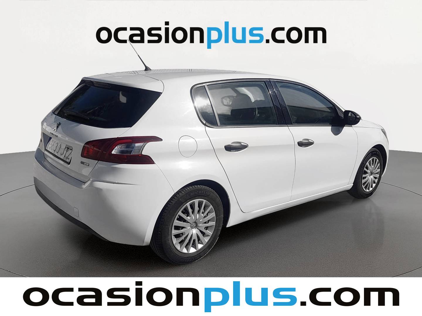 Foto trasera Peugeot 308 Peugeot 308 1.2 PureTech S&S Access (110 CV) derecha