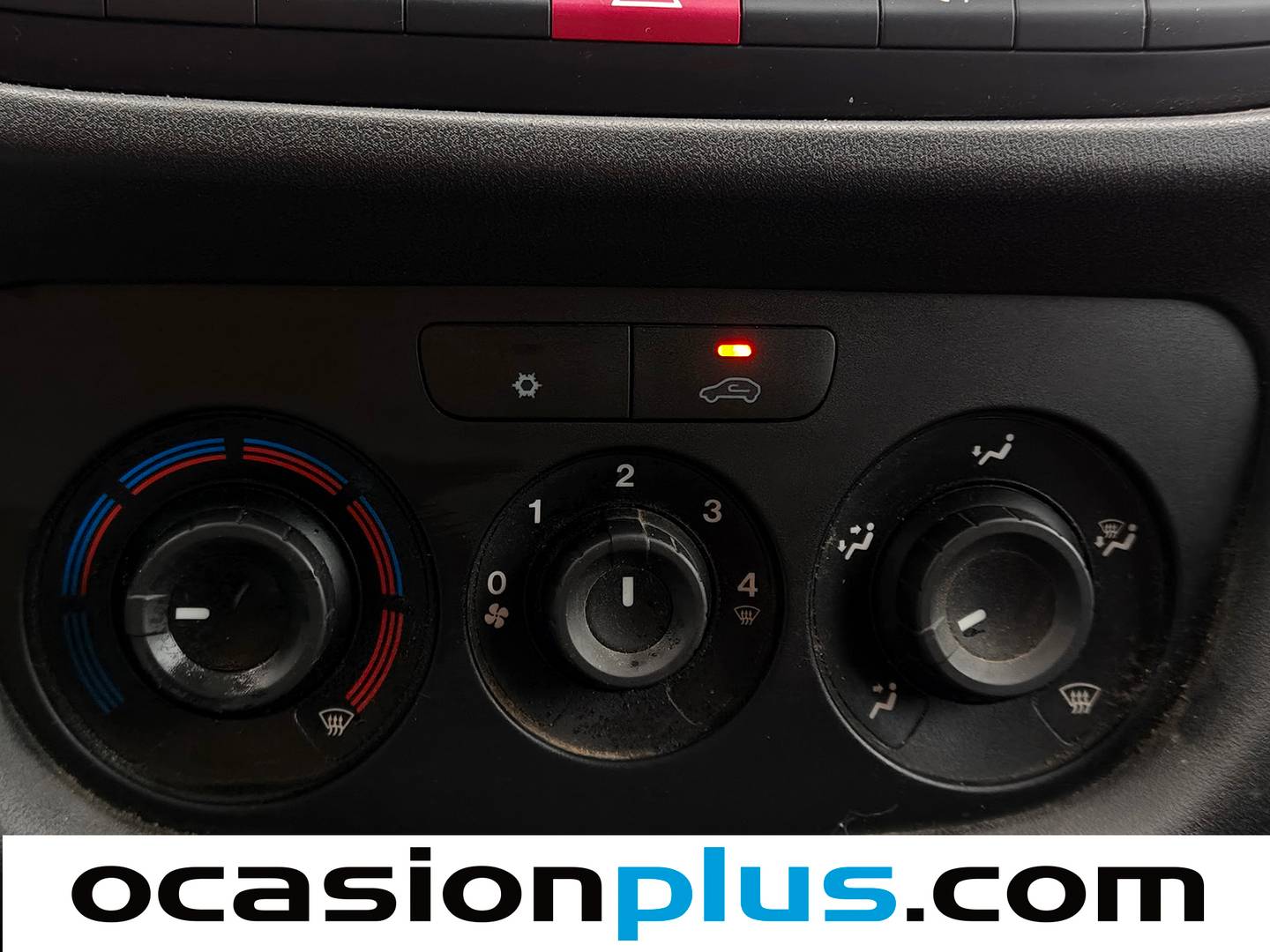 Extras y acabados del Fiat Doblò Cargo Fiat Dobló 1.3 Multijet Base (95 CV)