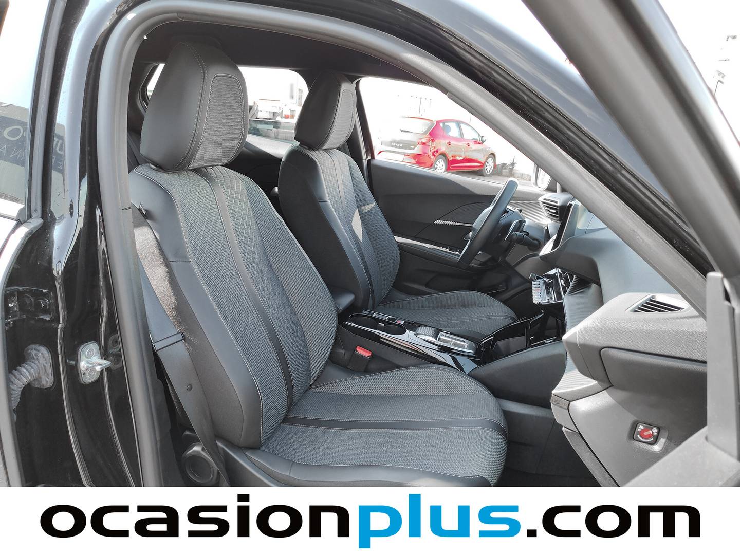 Accesorios del Peugeot 2008 Peugeot 2008 Allure Hybrid eDCS6 (145 CV)