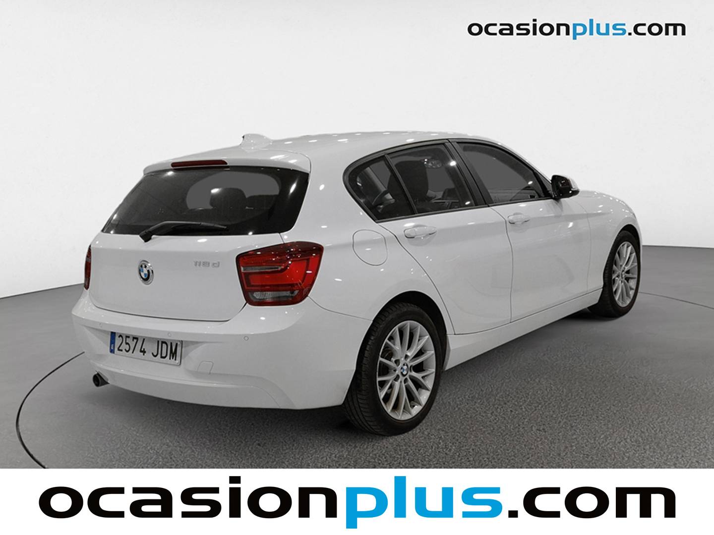 Foto trasera BMW Serie 1 BMW Serie 1 118d (143 CV) derecha