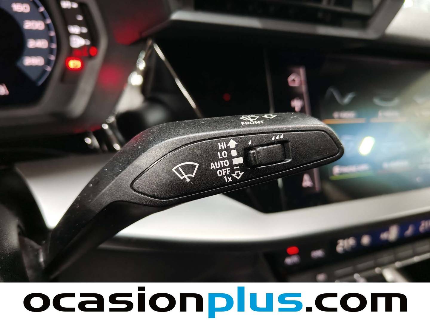 Foto Audi A3 Audi A3 Sedan S line 30 TFSI (110 CV)