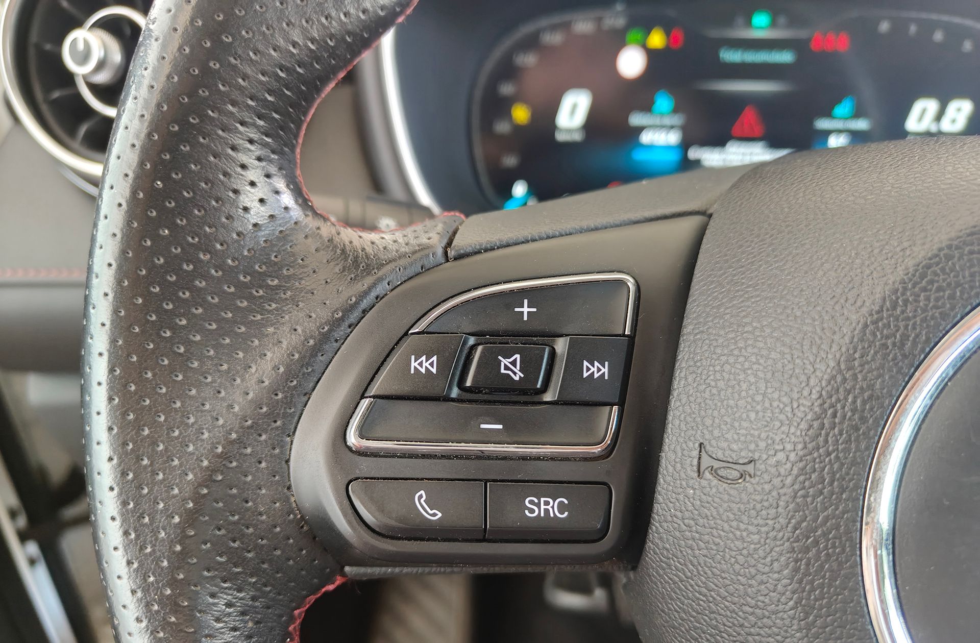 MG HS 1.5 Turbo GDI Comfort DCT - foto 26