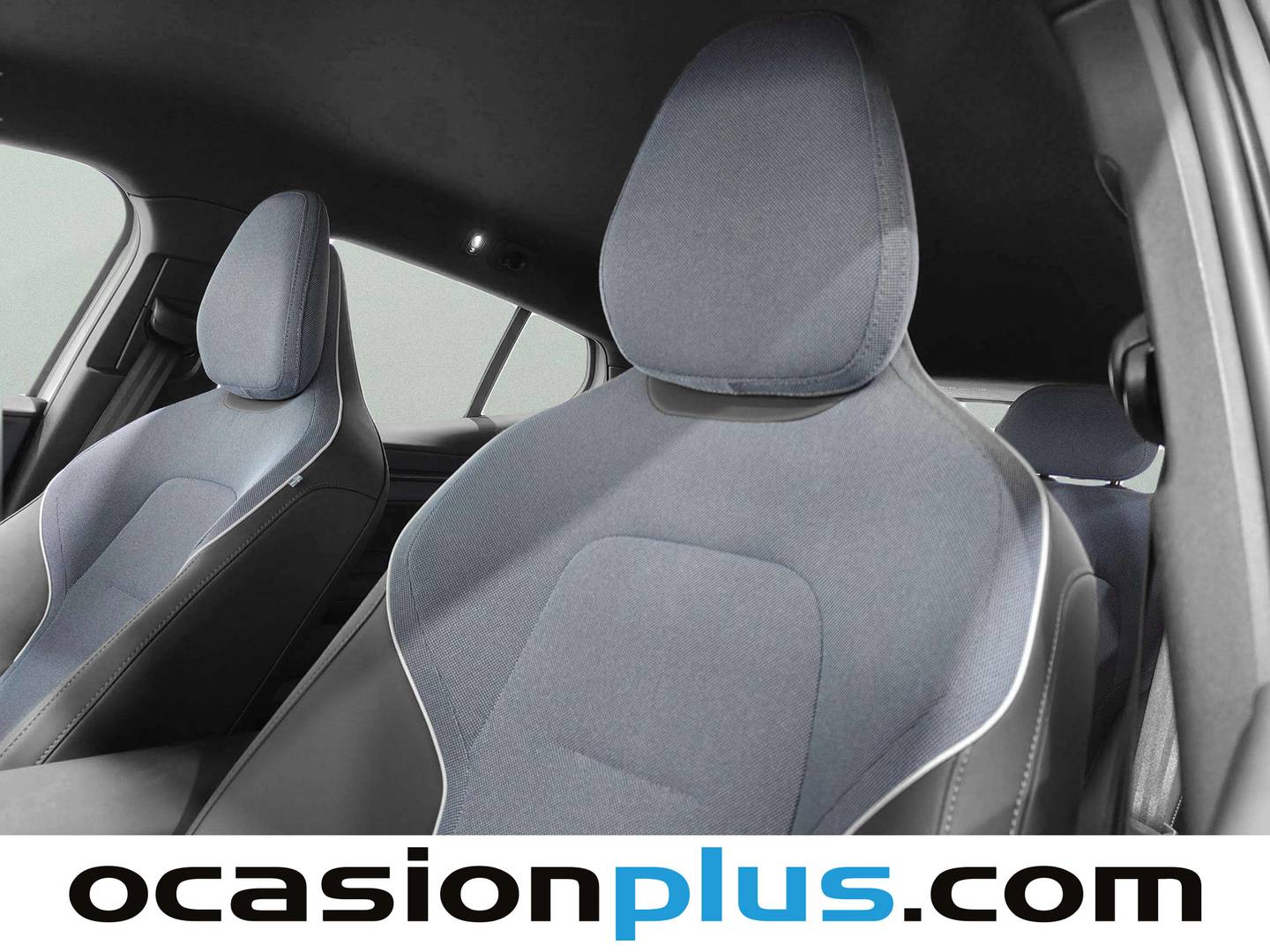 Acabados Volvo EX30 Volvo EX30 Single Motor Extended Range Plus Auto (272 CV)