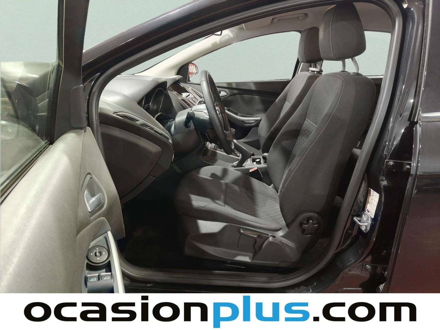 Foto asientos delanteros Ford Focus Ford Focus 1.0 Ecoboost Titanium (125 CV)