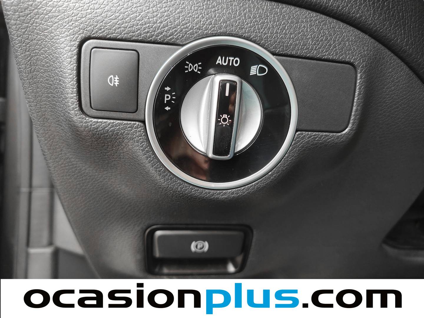 Foto Mercedes CLA Mercedes-Benz CLA CLA 200 d (136 CV) Pack AMG