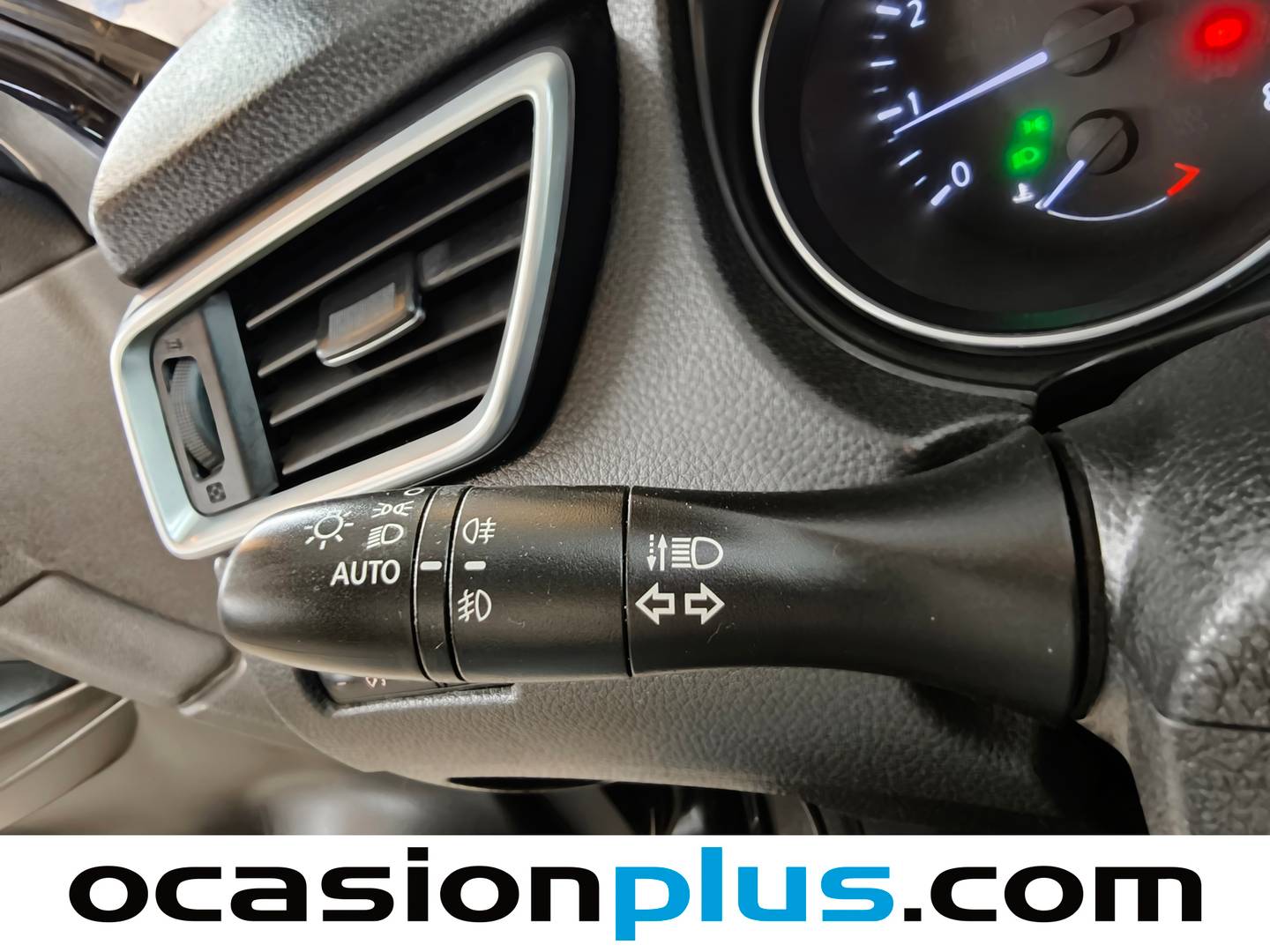 Nissan QASHQAI Nissan Qashqai DIG-T 115 Tekna 4x2 (115 CV) de segunda mano