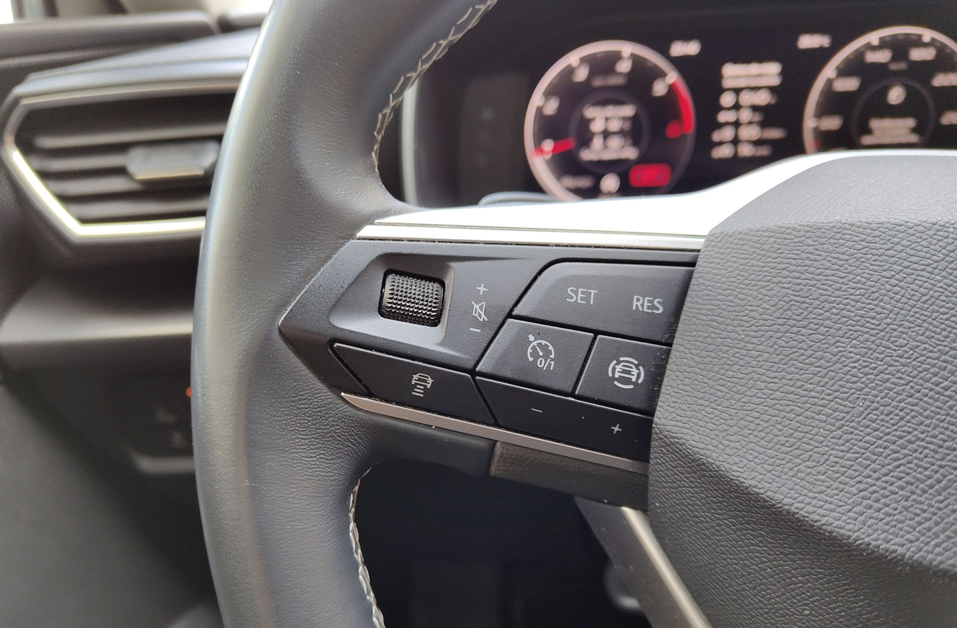 SEAT León ST 2.0 TDI Style XL DSG - foto 23