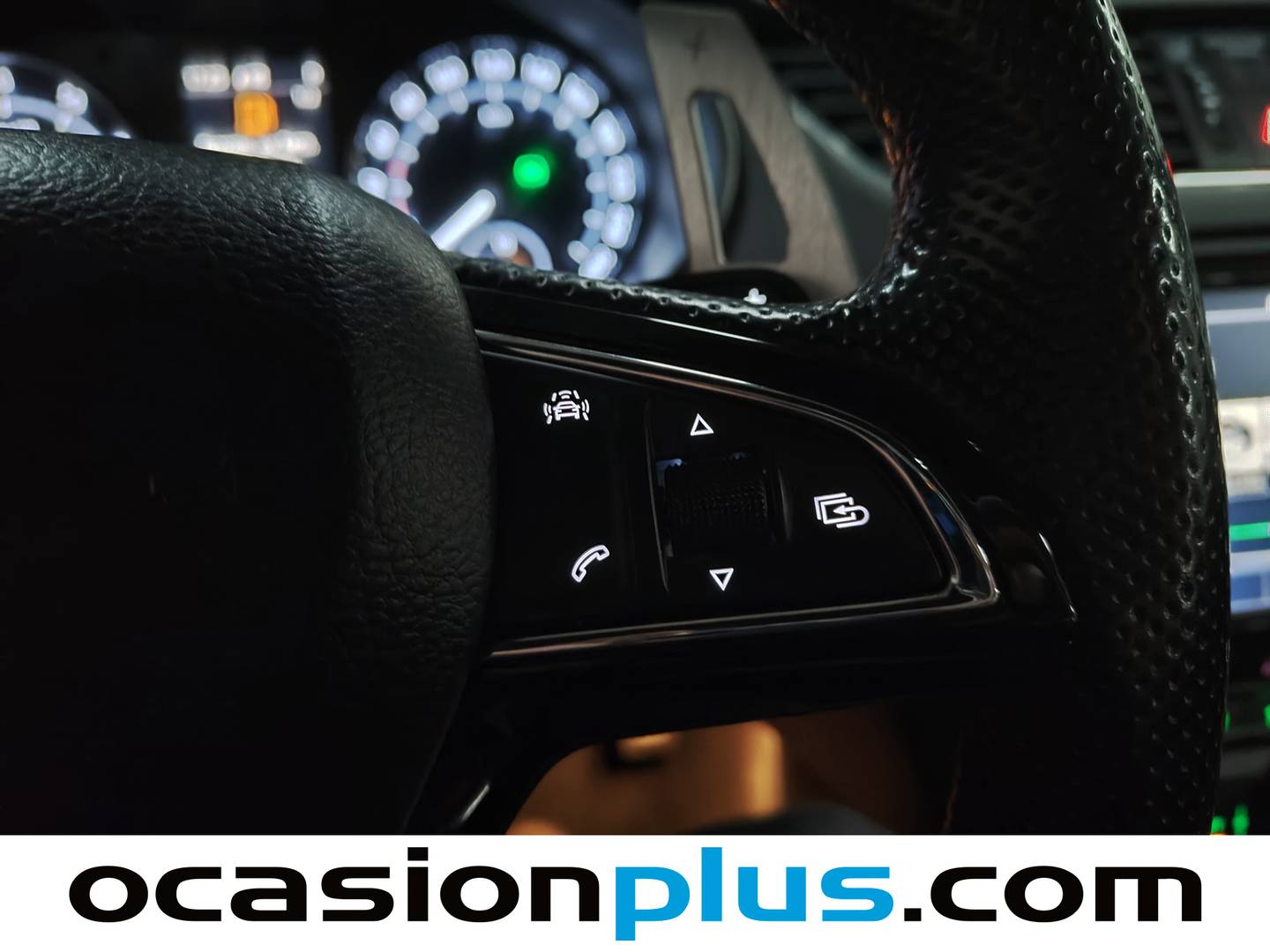 Foto Skoda Octavia Skoda Octavia Combi Combi 2.0 TSI RS DSG (220 CV)