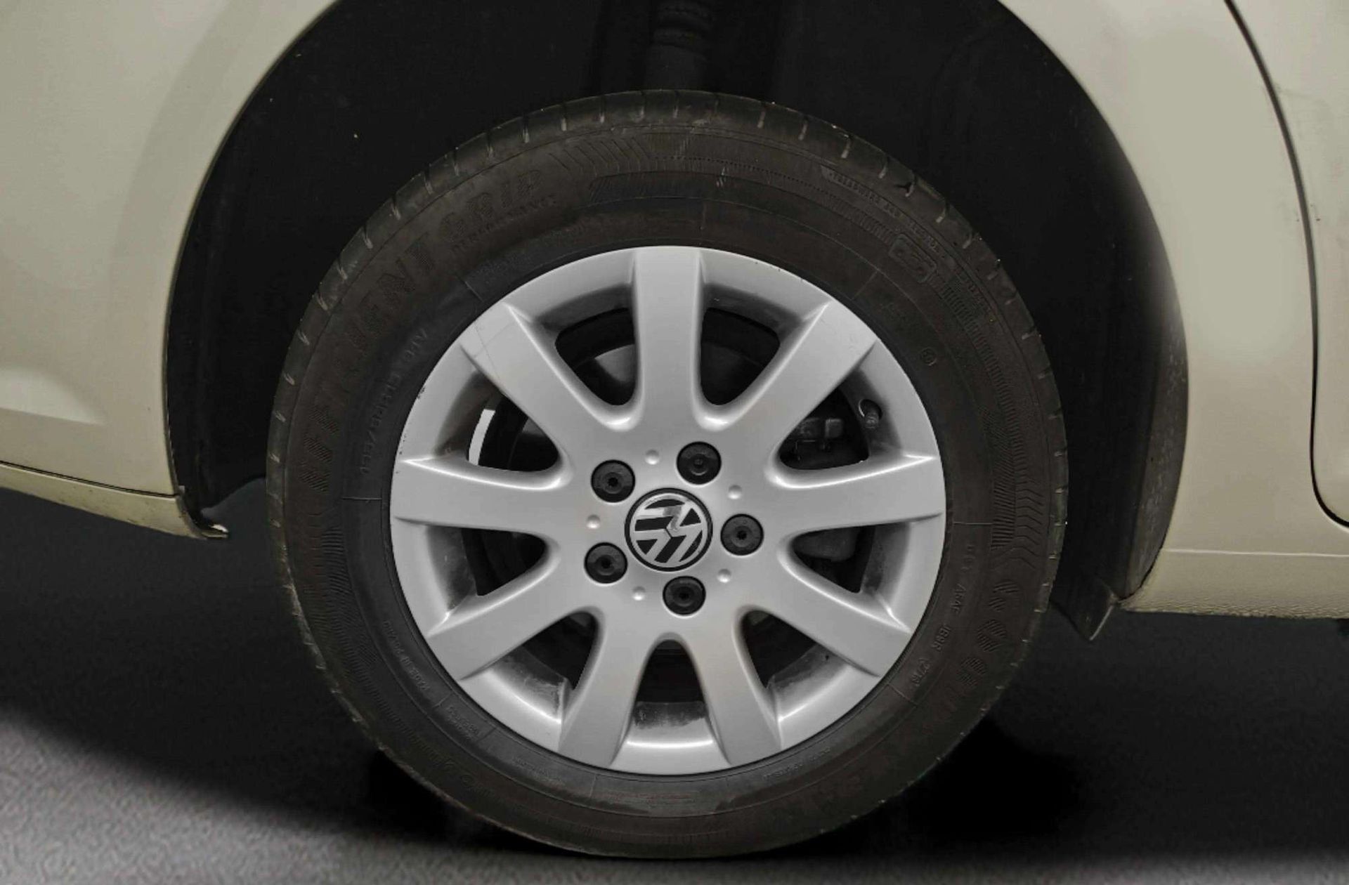Volkswagen Touran Edition 1.6 TDI 7 plazas - foto 33