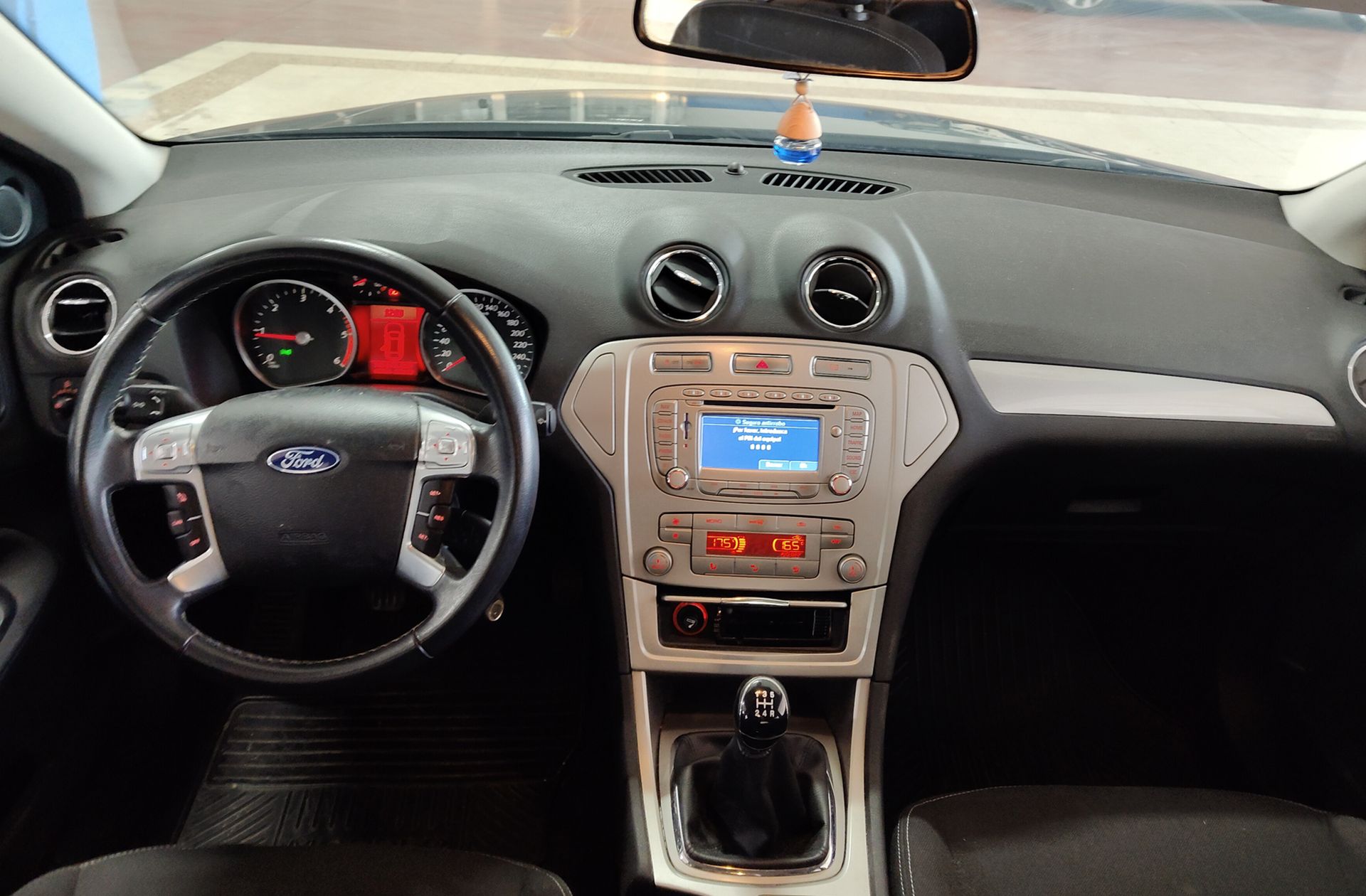 Ford Mondeo 1.8 TDCi Econetic - foto 6