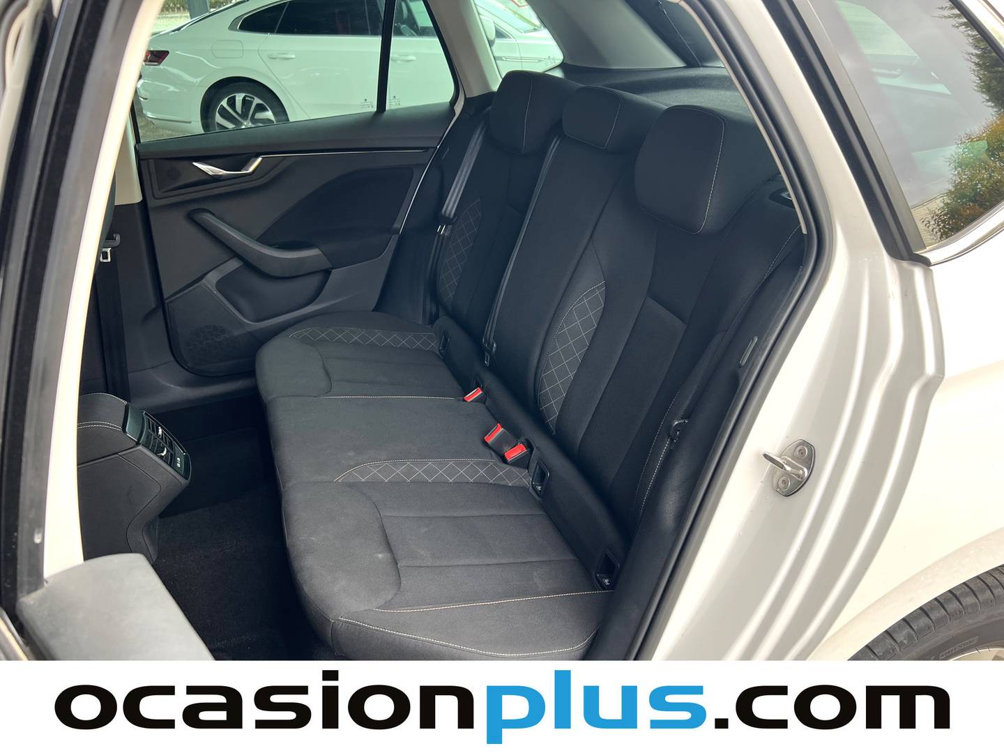 Foto Skoda Kamiq Skoda Kamiq 1.0 TSI Ambition DSG (110 CV)