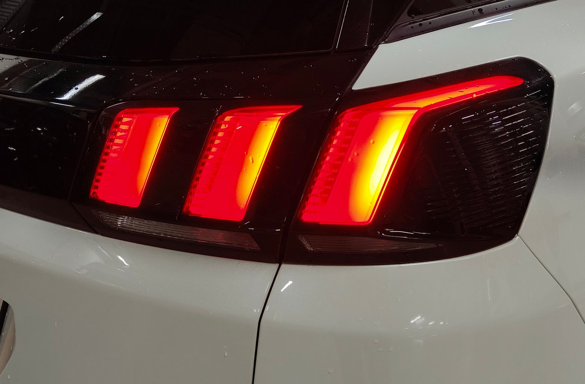 Peugeot 3008 PureTech 130 Allure - foto 18