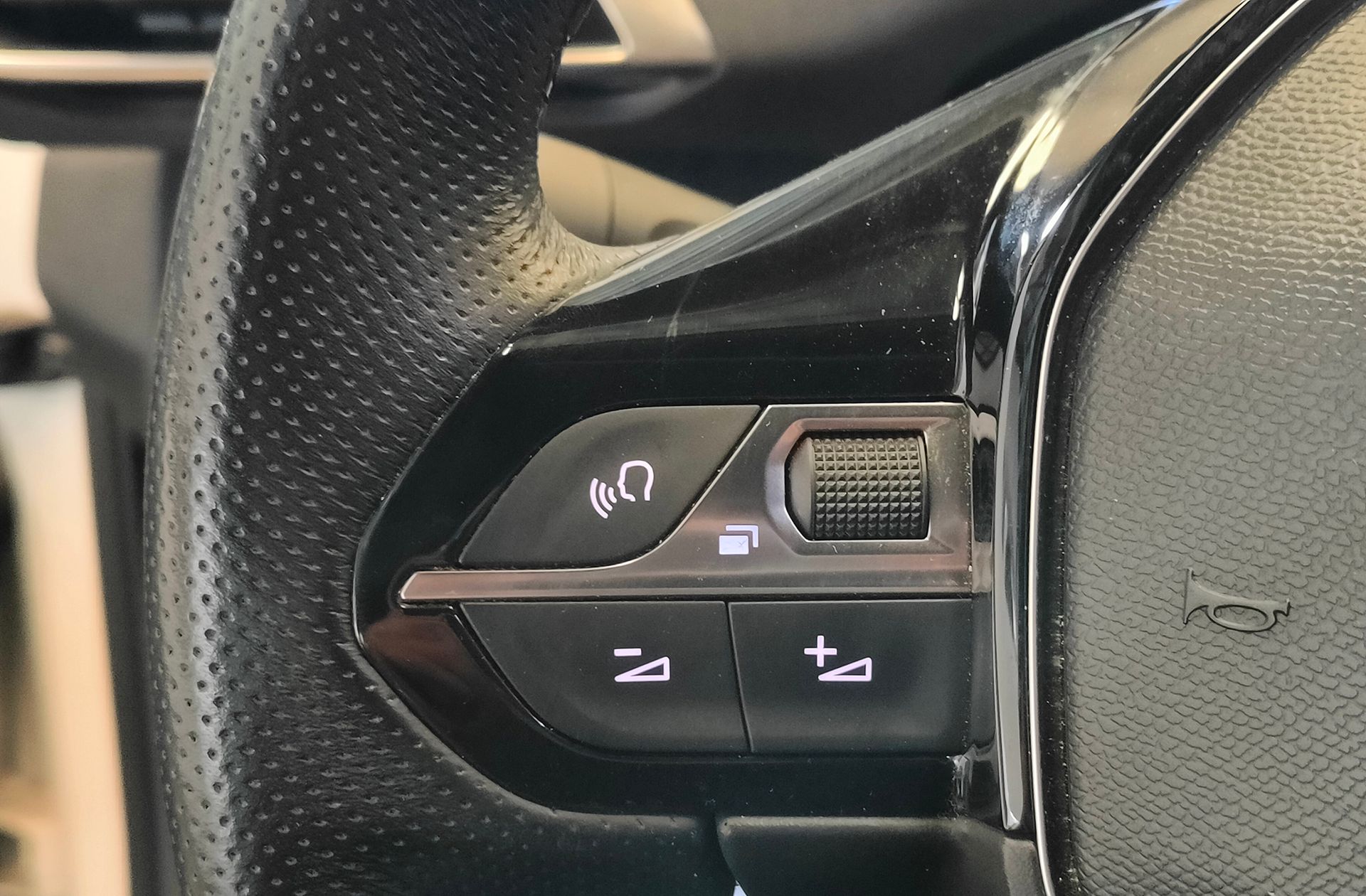 Peugeot 3008 BlueHDi 130 GT Line - foto 30