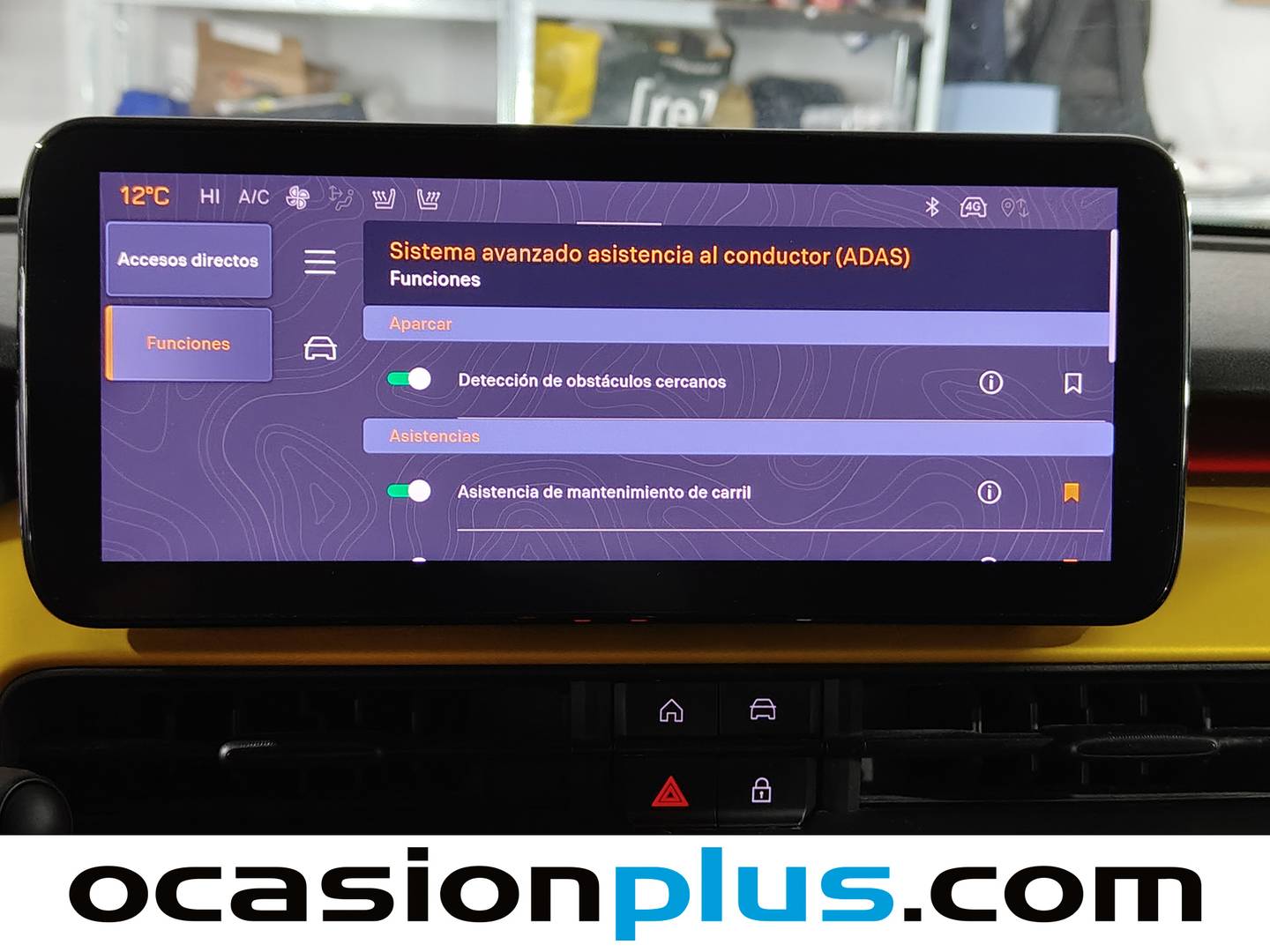 Foto Jeep Avenger Jeep Avenger 1.2 G Summit (100 CV)