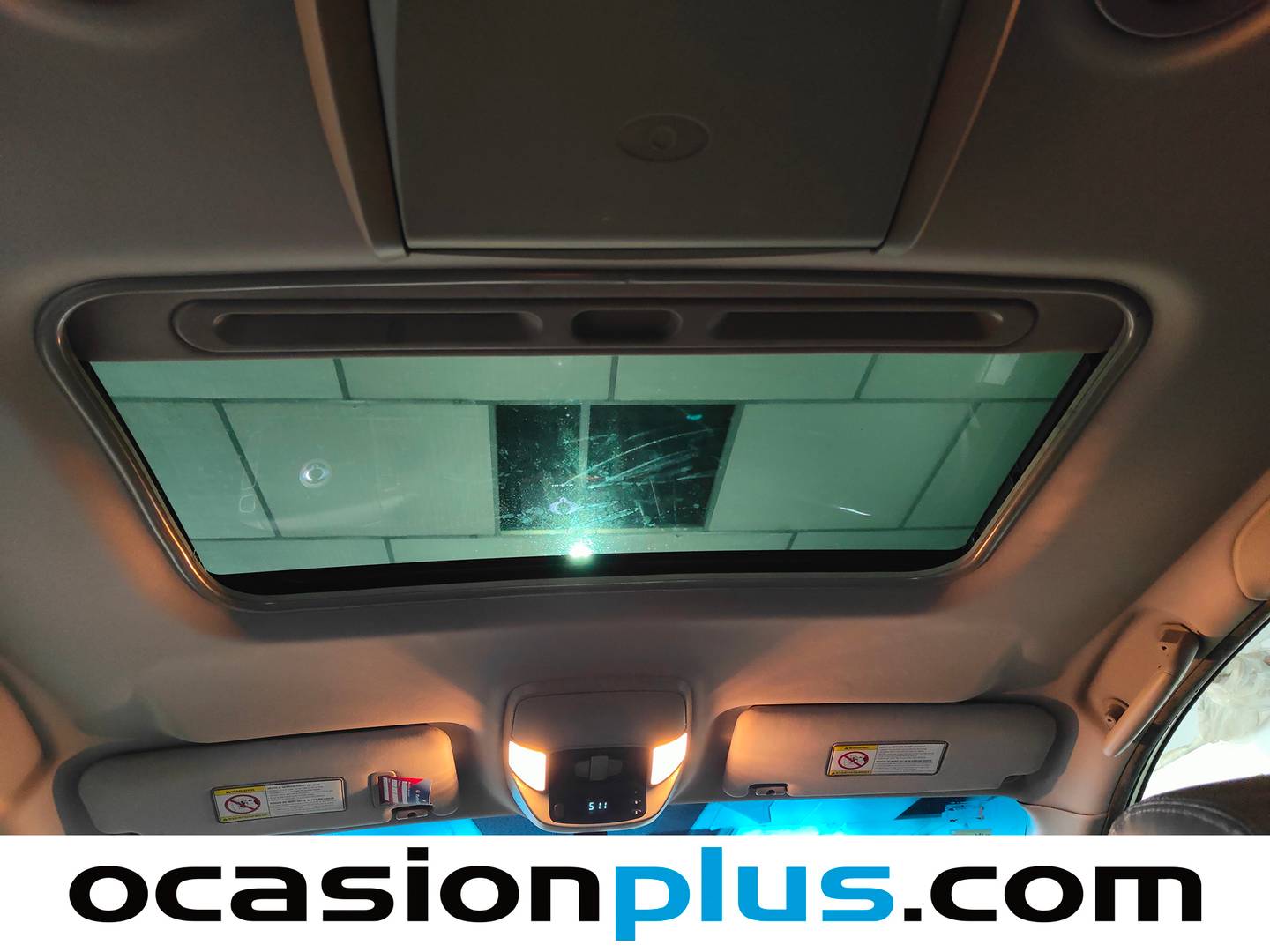 Extras y acabados del SsangYong Rodius SsangYong Rodius 2.0 e-Xdi Limited (155 CV) 7 Plazas