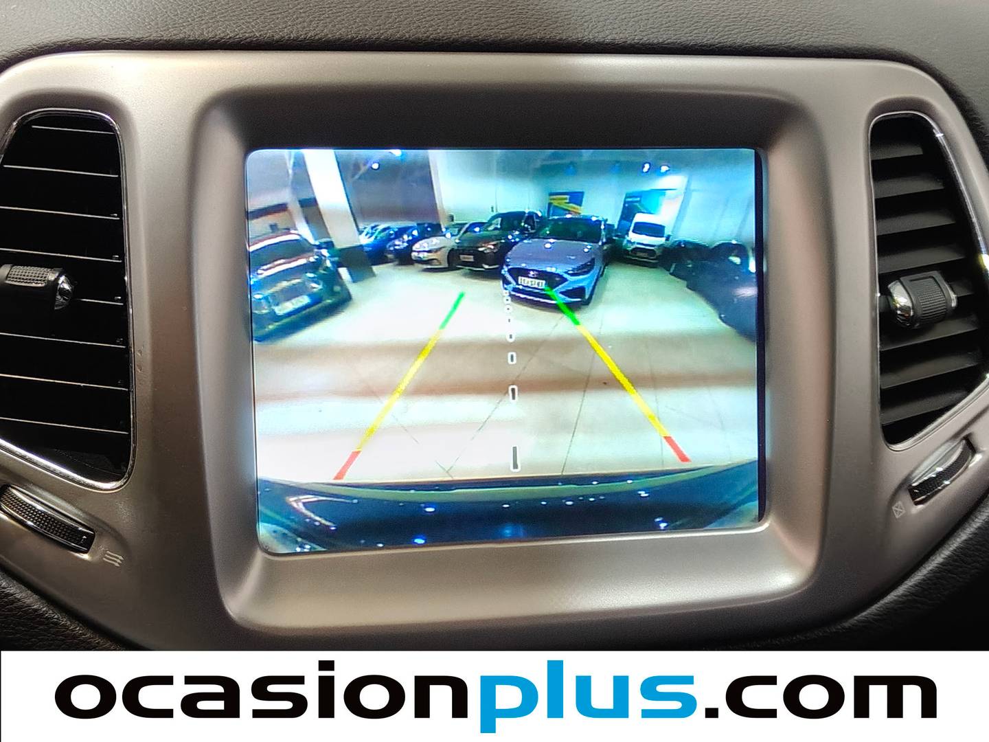 Equipamiento del Jeep Compass Jeep Compass 1.4 Multiair Longitude 4x2 (140 CV)