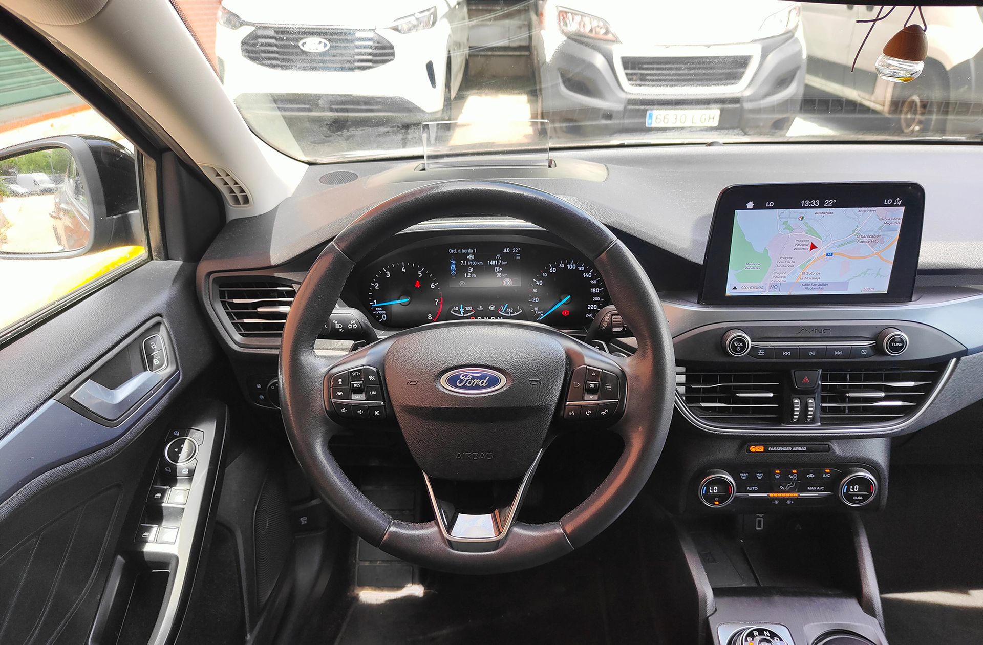 Ford Focus 1.0 EcoBoost Active - foto 22
