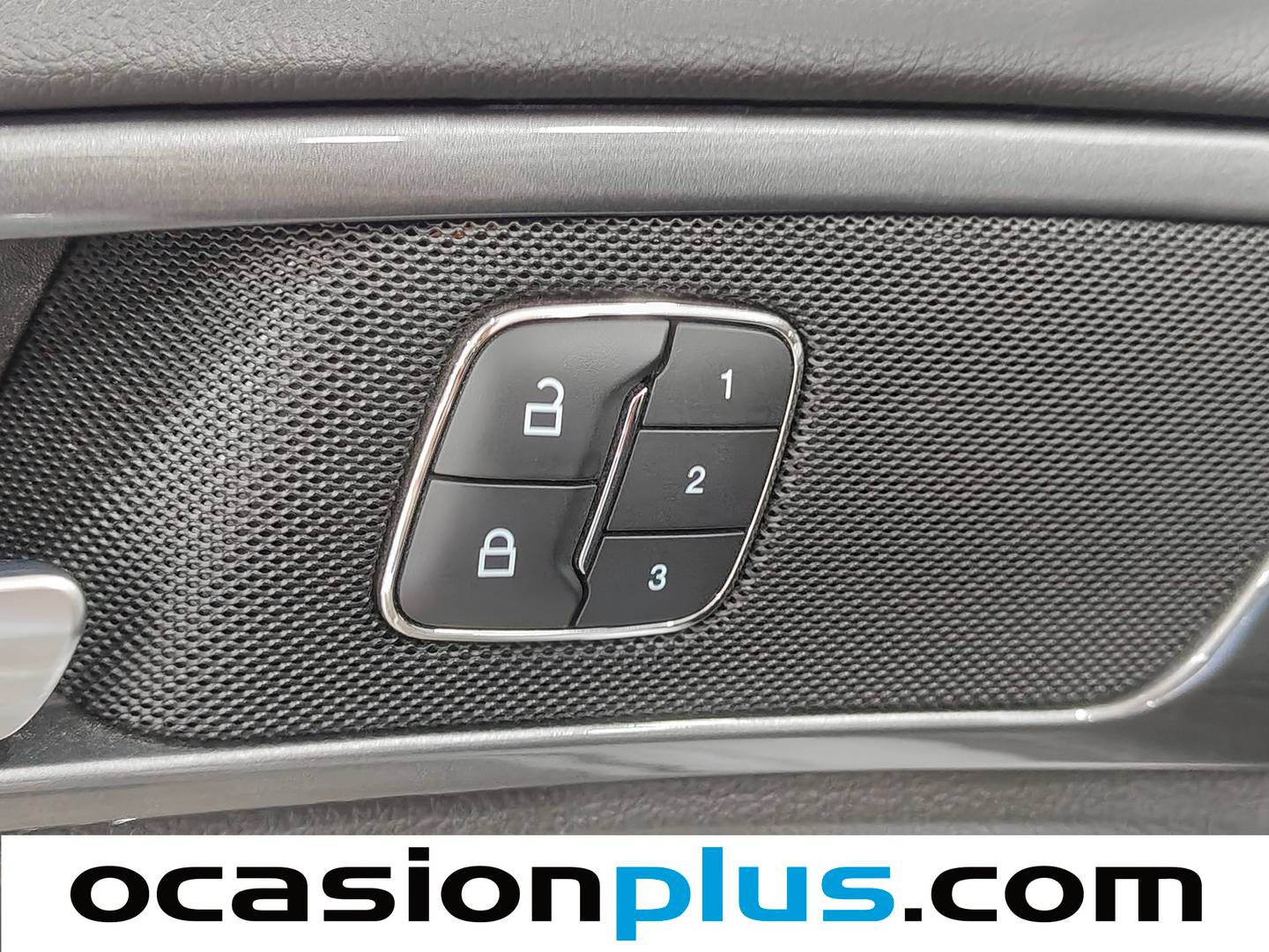 Accesorios del Ford Mondeo Ford Mondeo SportBreak 2.0 TDCI Titanium PowerShift (150 CV)