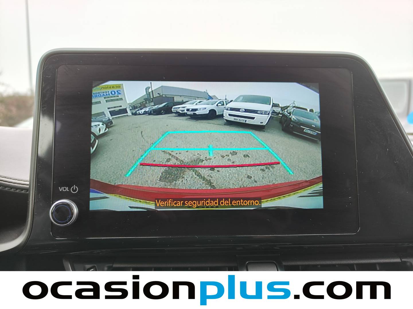 Foto Toyota C-HR Toyota C-HR 1.8 125H Advance (122 CV)