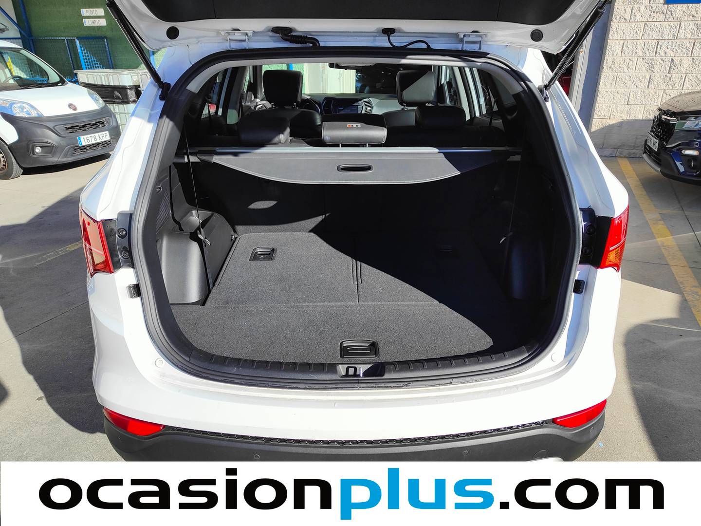 Fotos maletero Hyundai Santa Fe Hyundai Santa Fe 2.2 CRDI Tecno 4x4 Auto (197 CV) 7 Plazas
