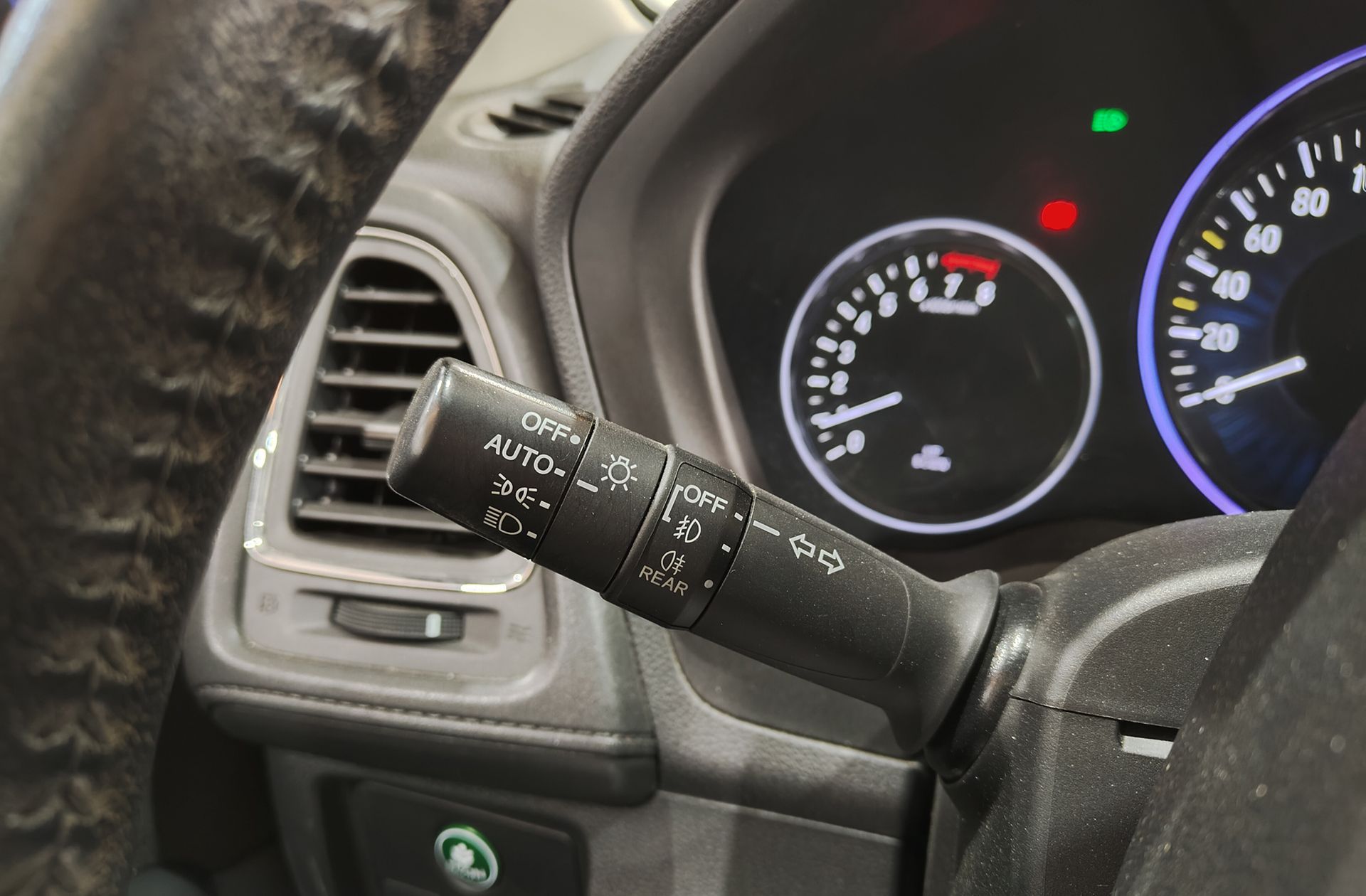 Honda HR-V 1.5 i-VTEC Elegance - foto 27