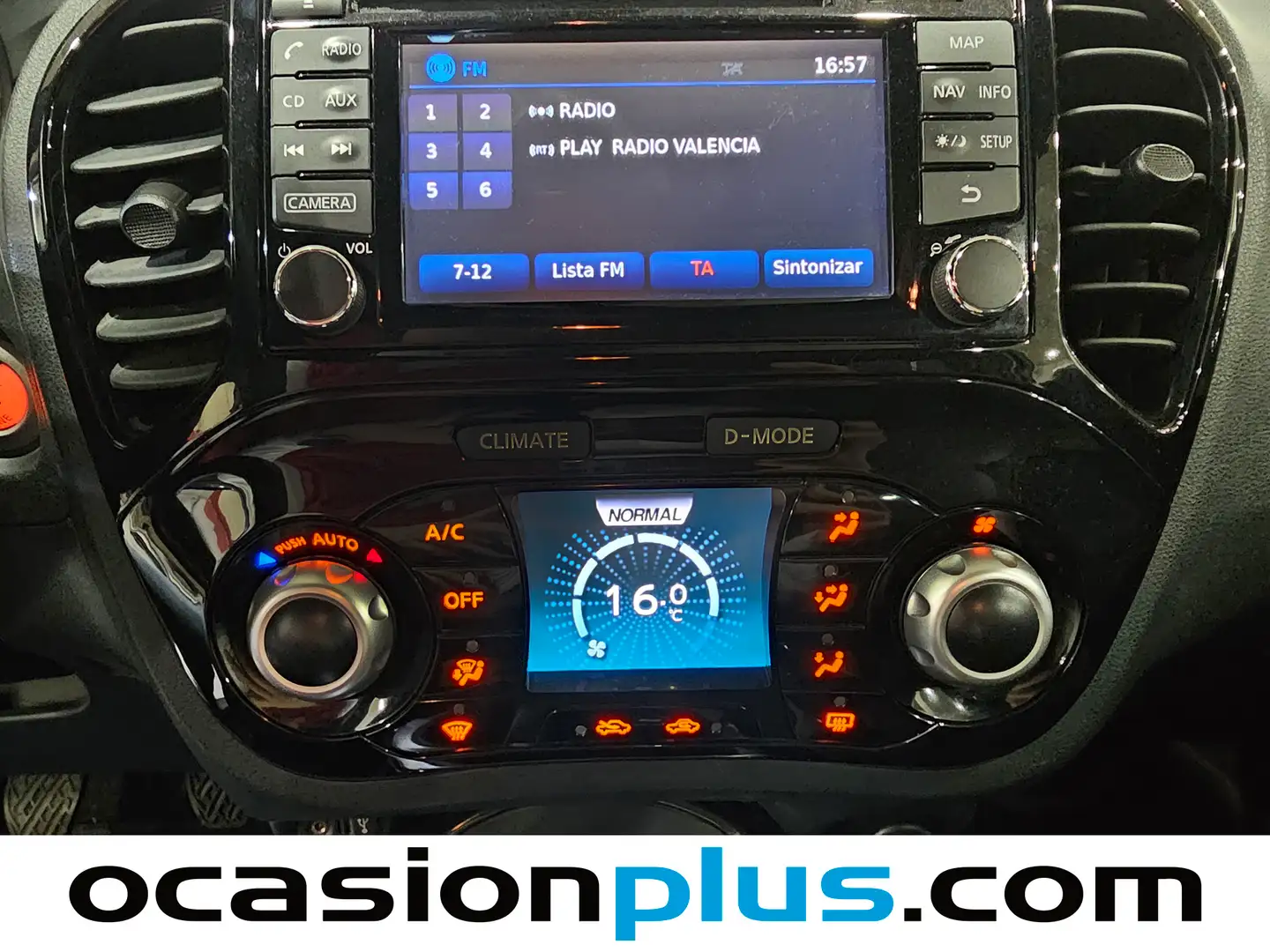 Foto Nissan JUKE Nissan Juke 1.2 DIG-T N-Connecta 4x2 (115 CV)