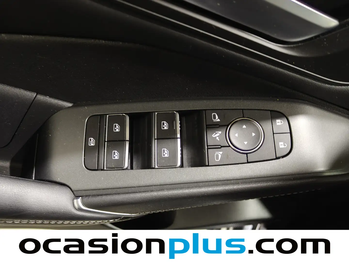 Foto Nissan QASHQAI Nissan Qashqai DIG-T 140 N-Connecta (140 CV)