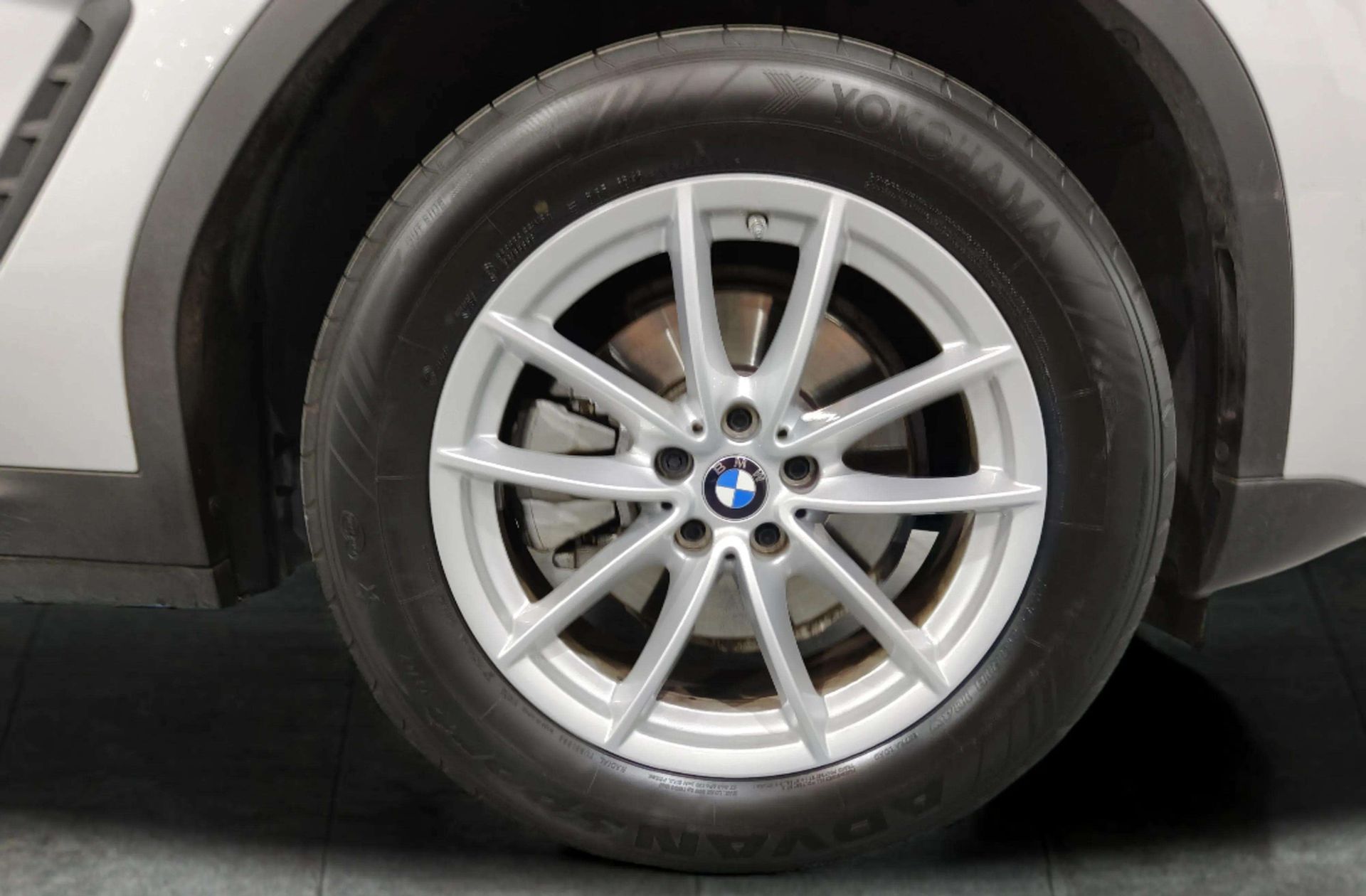 BMW X4 xDrive20d - foto 38