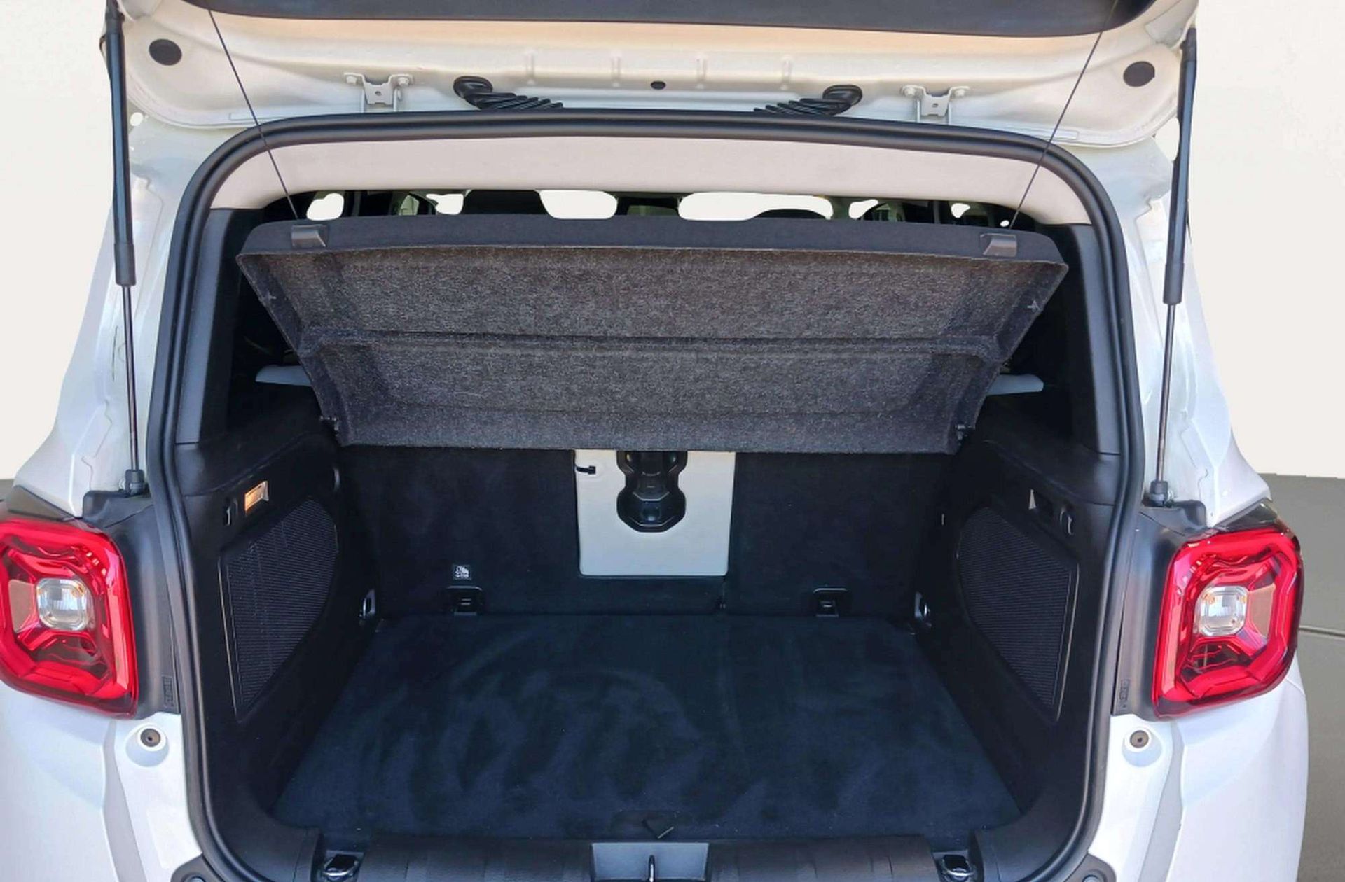 Jeep Renegade 1.6 MultiJet Limited 4x2 - foto 17