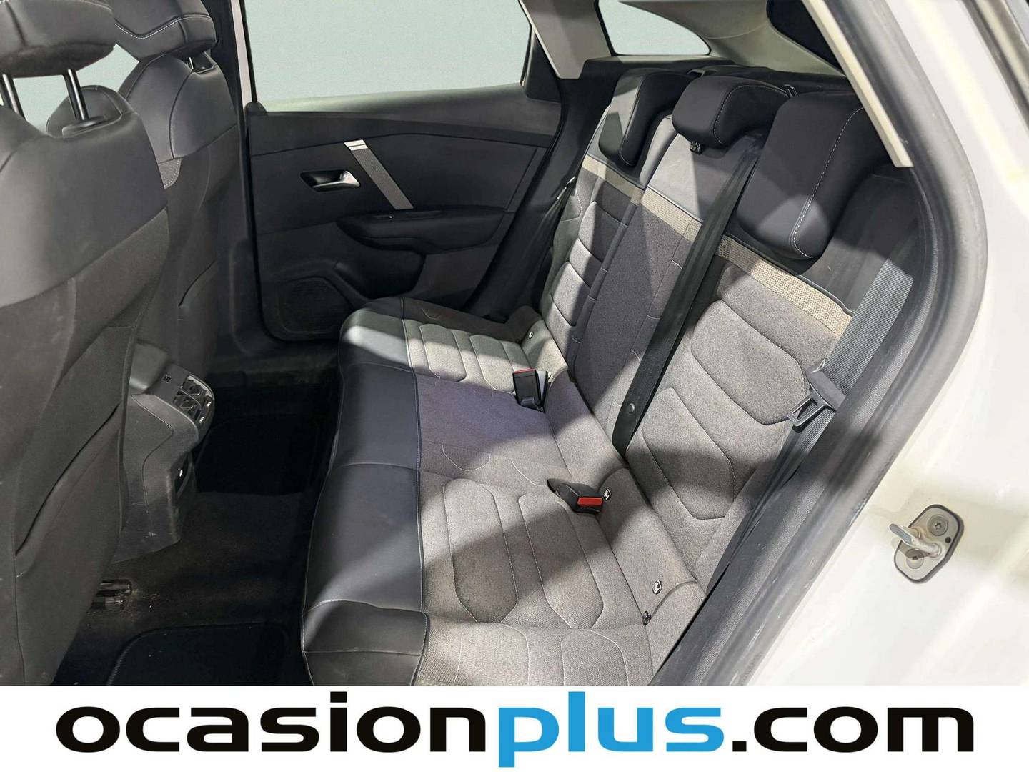 Foto Citroën C4 Citroen C4 BlueHDi 110 S&S Feel Pack (110 CV)