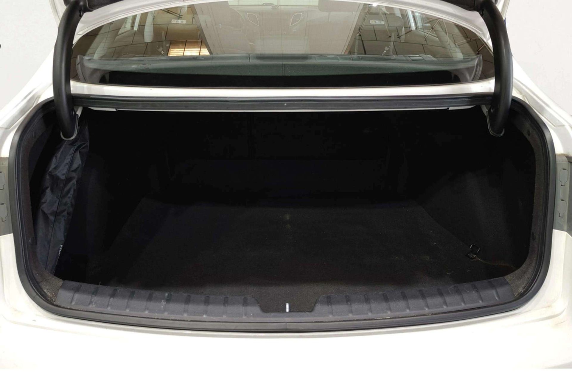 Hyundai i40 1.7 CRDi BlueDrive Tecno - foto 19