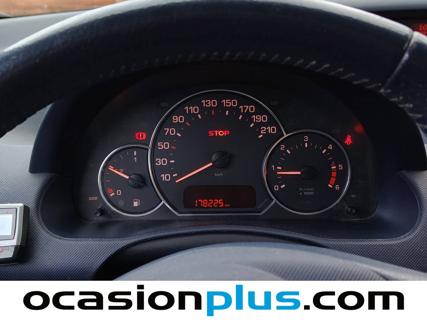 Foto Peugeot 1007 Peugeot 1007 1.4 HDI Sporty (70 CV)