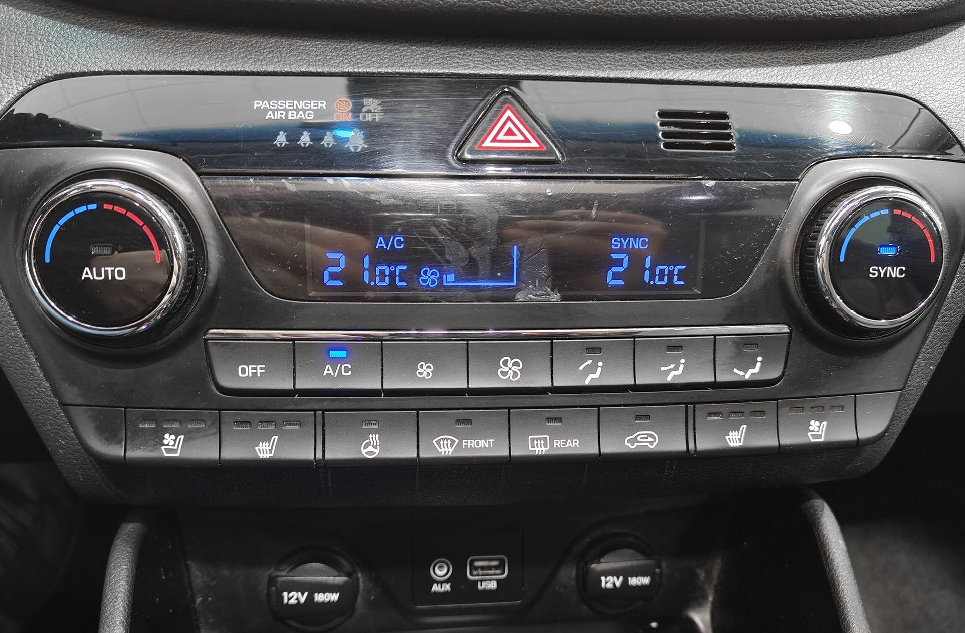 Hyundai Tucson 1.6 T-GDi Style 4x4 DCT - foto 34