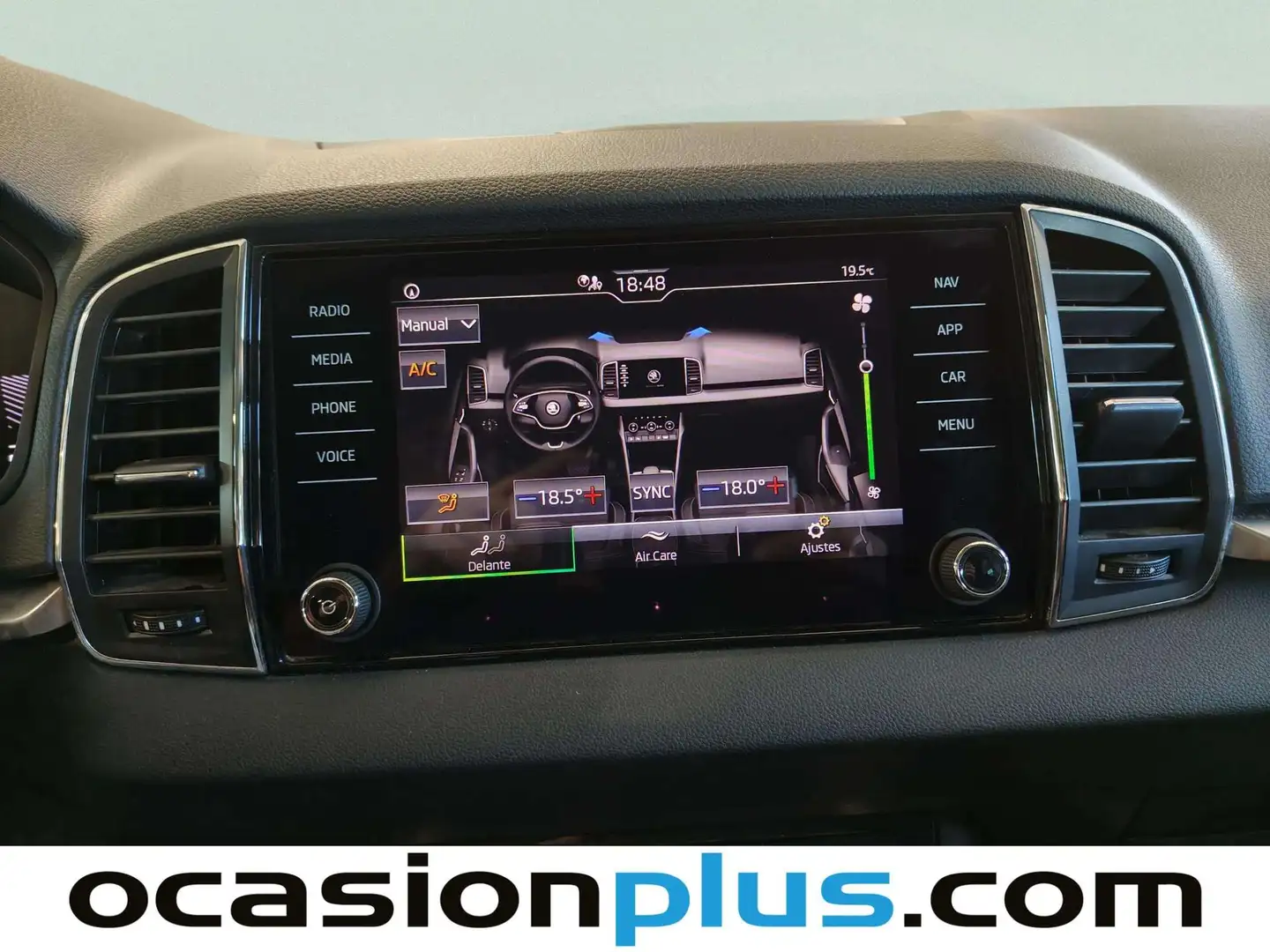 Foto Skoda Karoq Skoda Karoq 2.0 TDI Selection (115 CV)