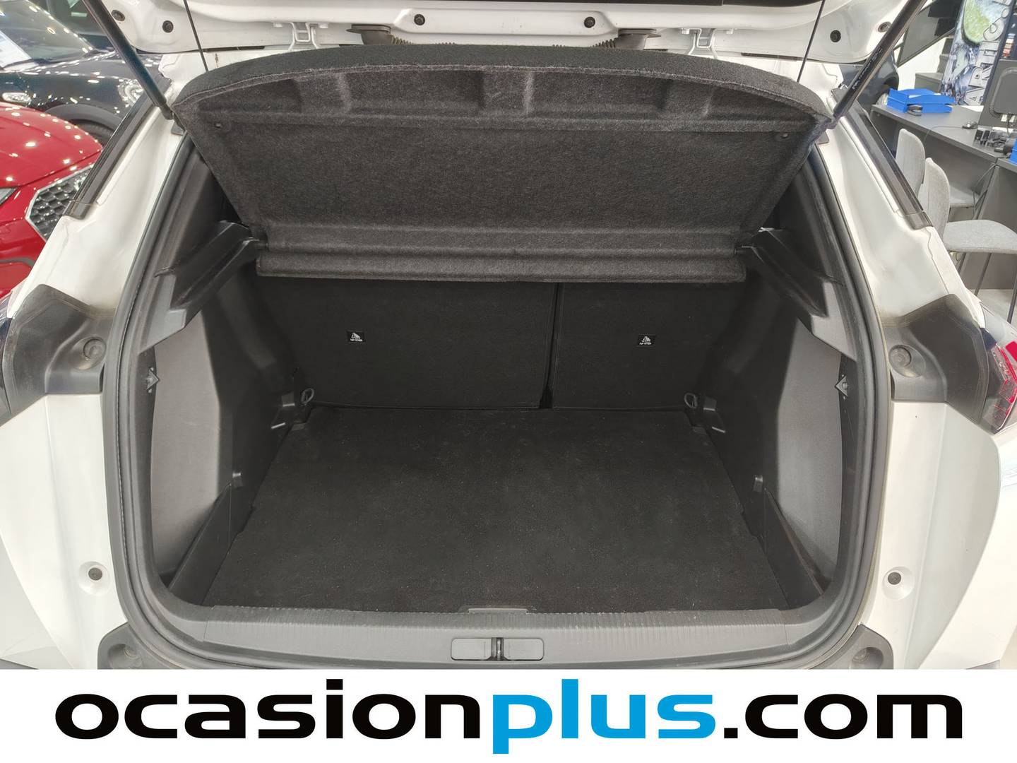 Foto Peugeot 2008 Peugeot 2008 PureTech 100 S&S Allure Pack (100 CV)