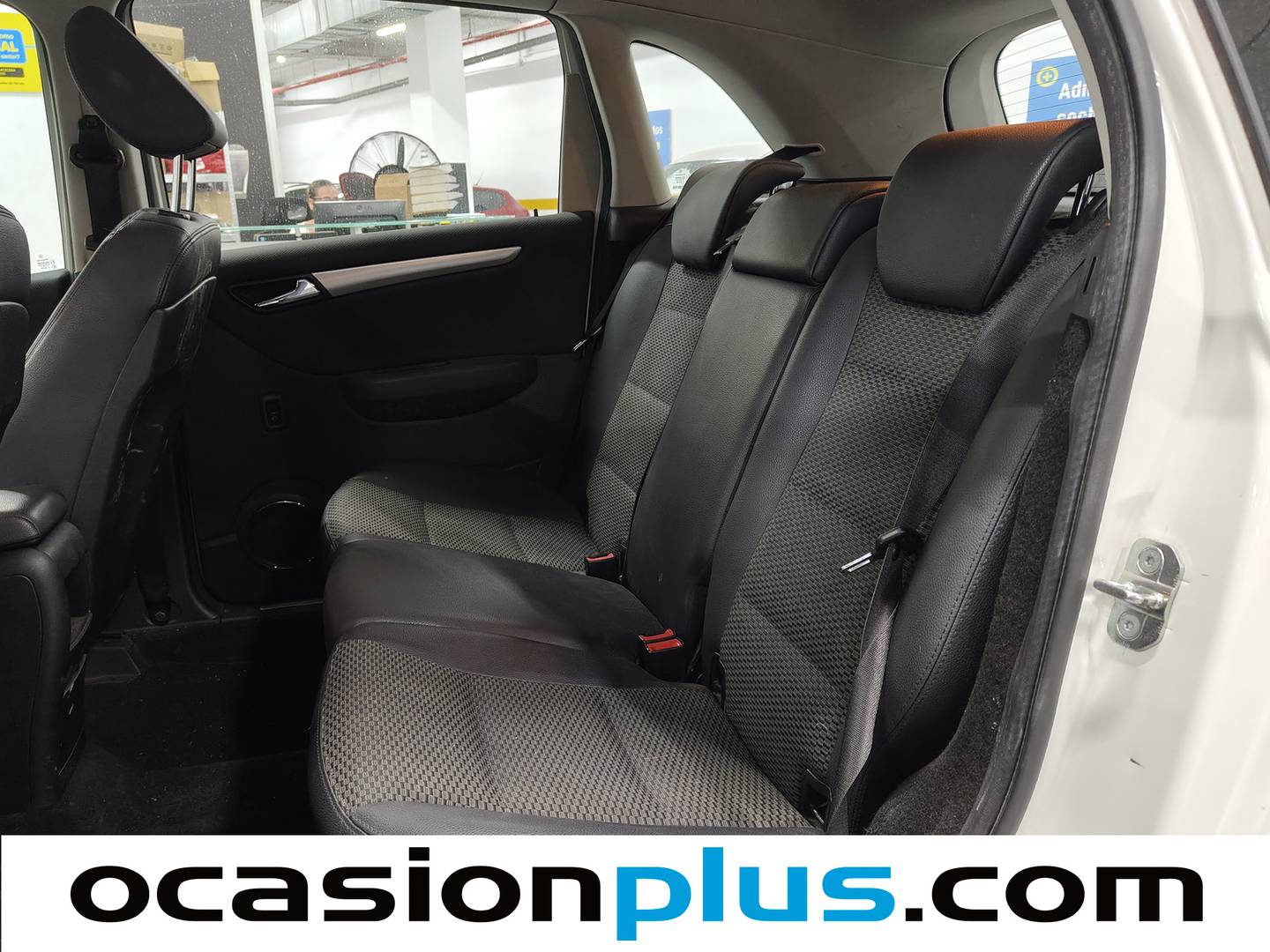 Foto asientos traseros Mercedes Clase B Mercedes Clase B B 180 CDI (109 CV)