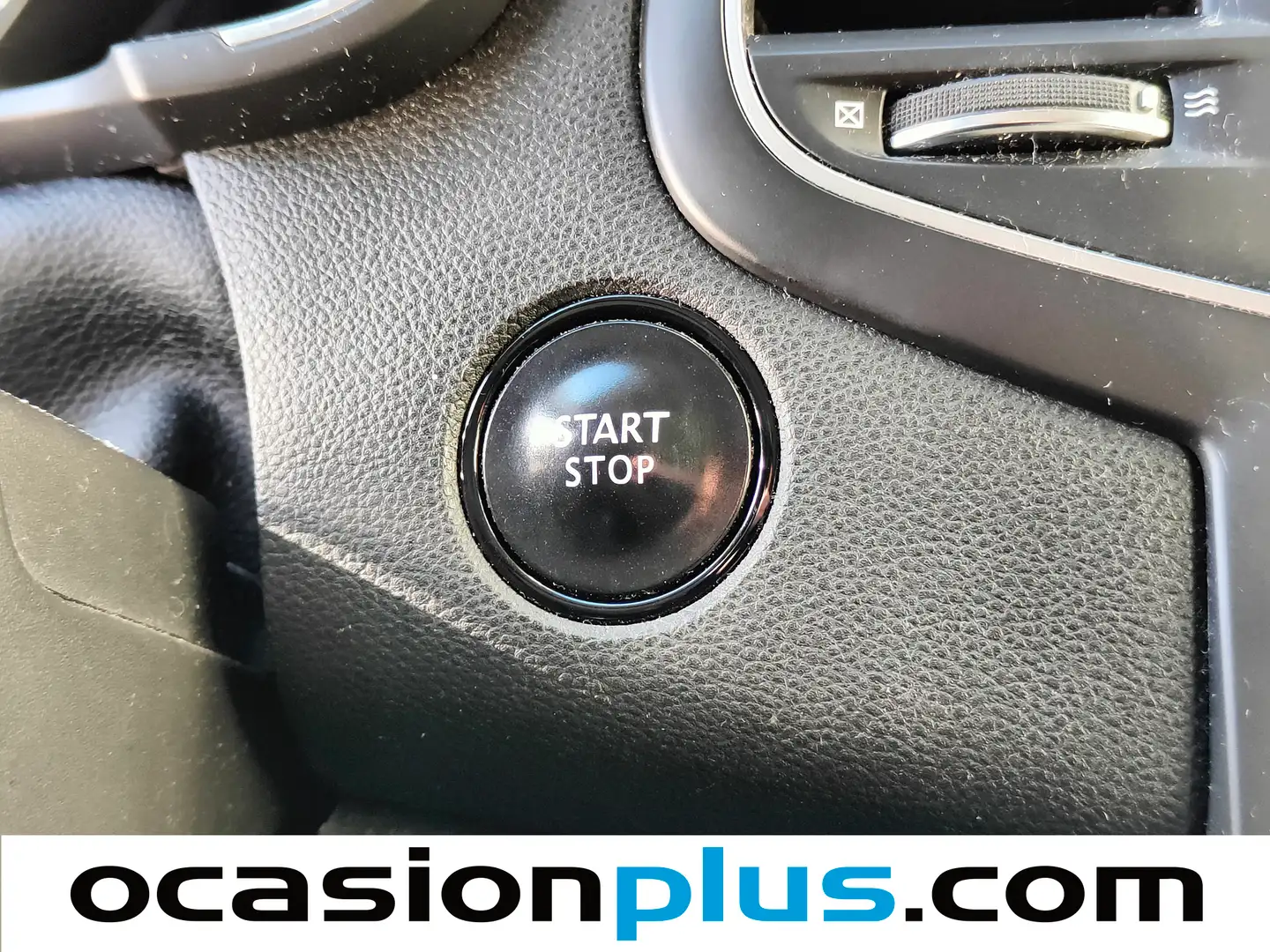 Foto Renault Mégane Renault Megane Zen Energy TCe (130 CV)