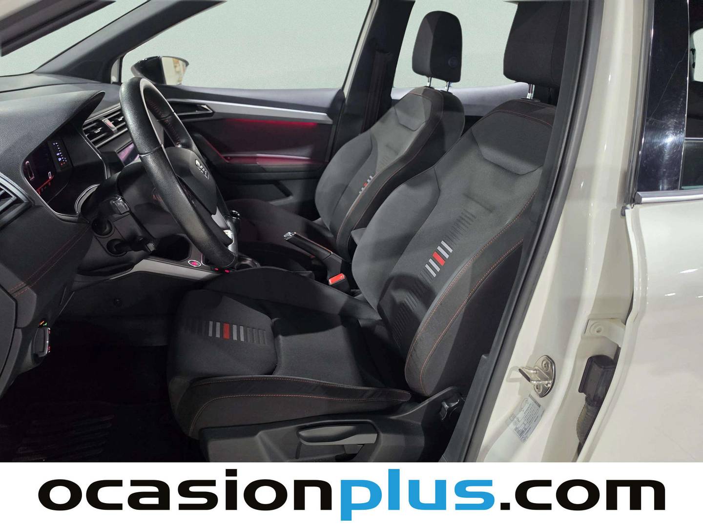 Foto asientos delanteros Seat Arona Seat Arona 1.0 TSI Ecomotive FR (115 CV)