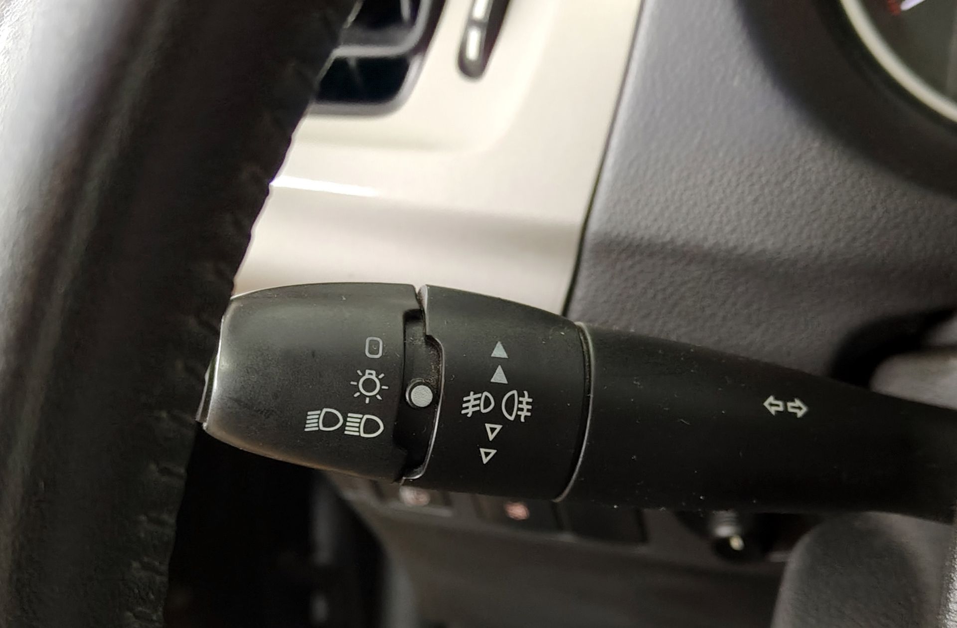 Citroën C-Elysée PureTech 82 Shine - foto 25