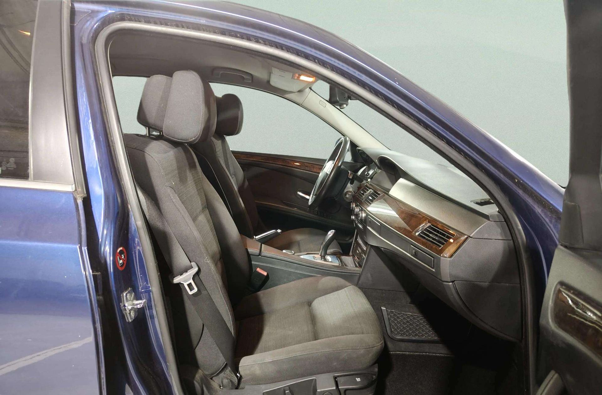 BMW Serie 5 523i - foto 13