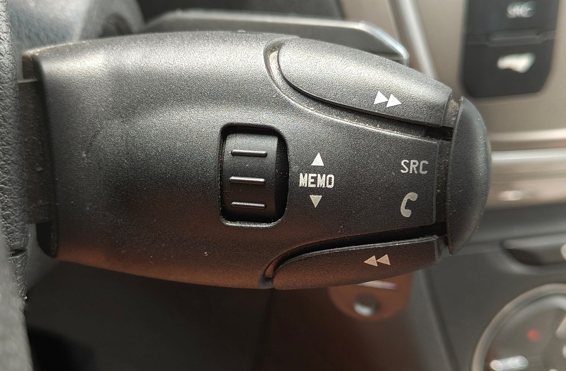 Citroën C-Elysée PureTech 82 Shine - foto 28