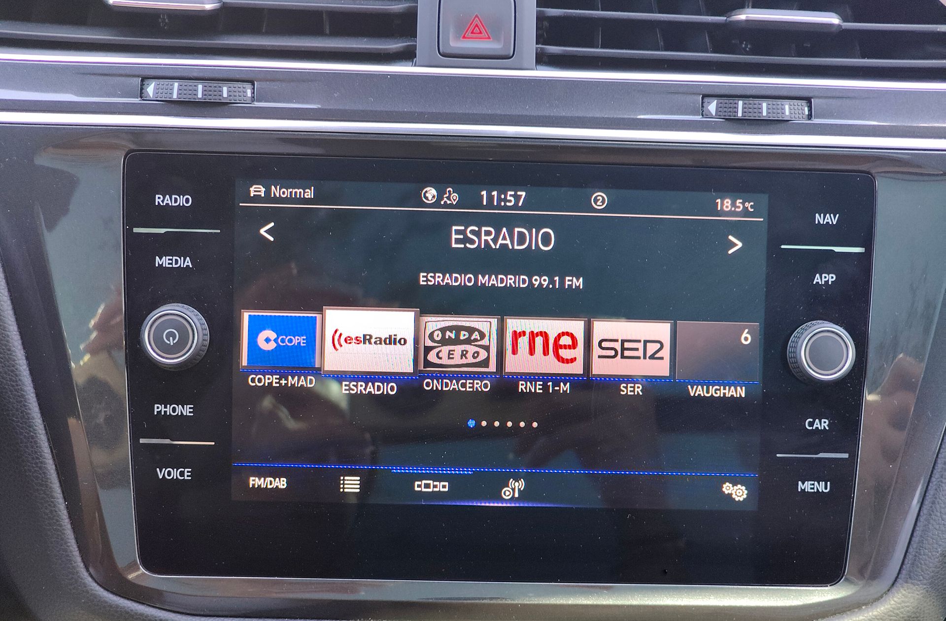 Volkswagen Tiguan Allspace R-Line 2.0 TDI DSG 7 plazas - foto 40