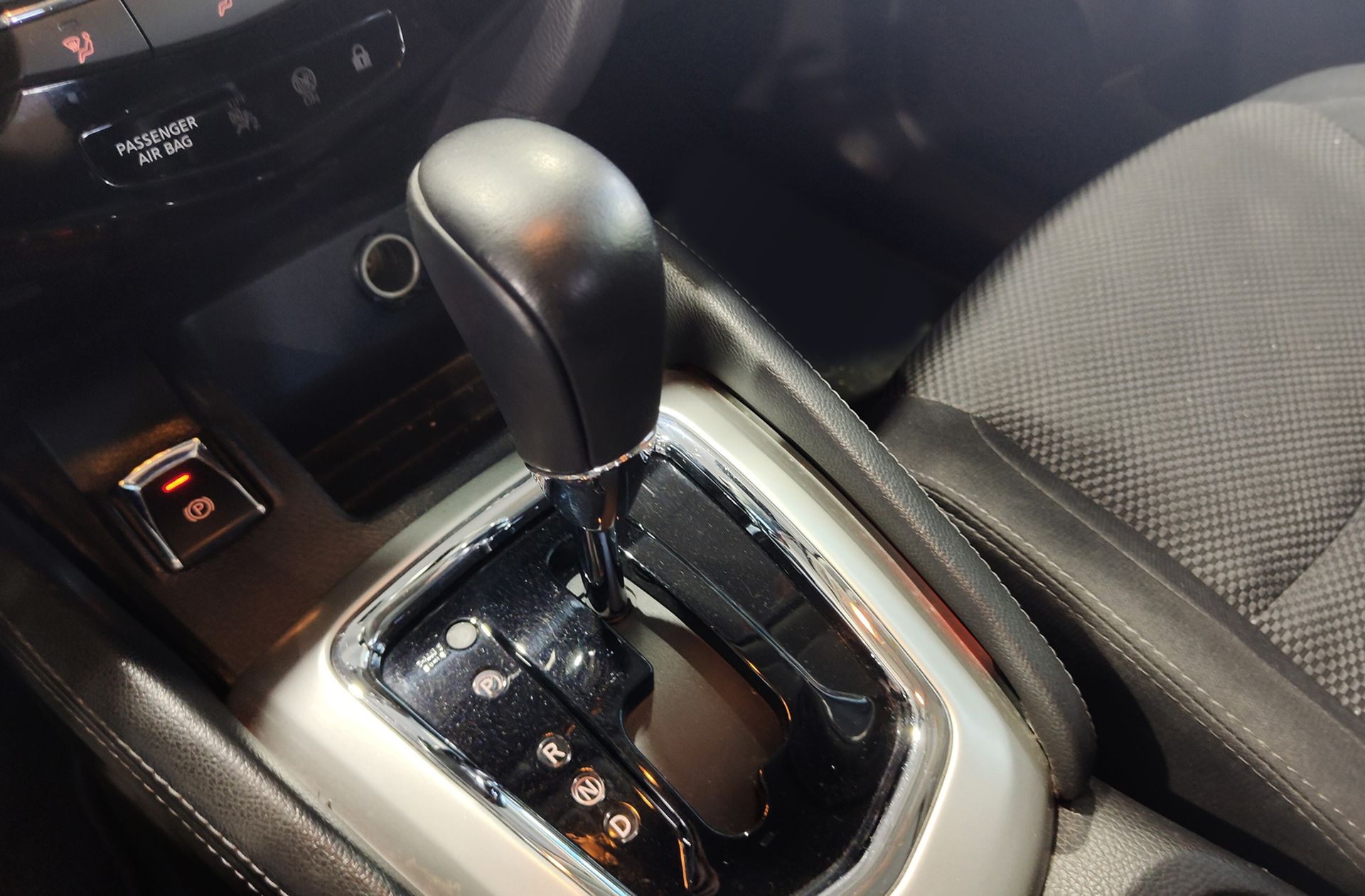 Nissan Qashqai dCi 130 N-Connecta 4x2 XTronic - foto 5