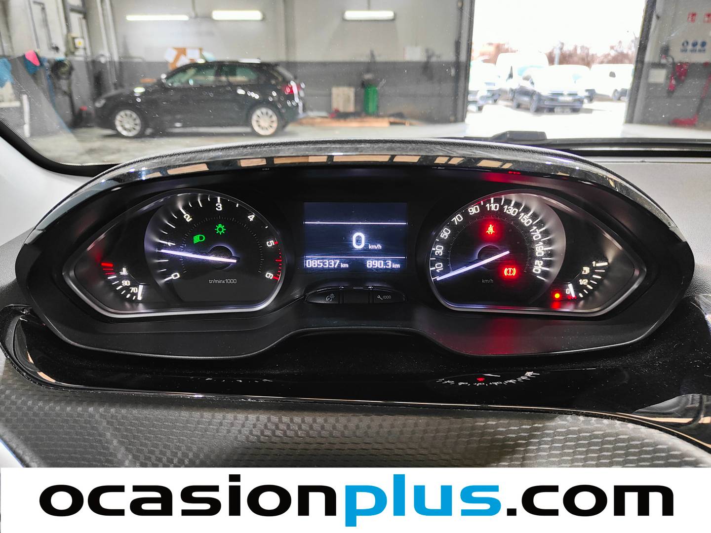 Foto Peugeot 208 Peugeot 208 1.6 BlueHDI Allure (100 CV)