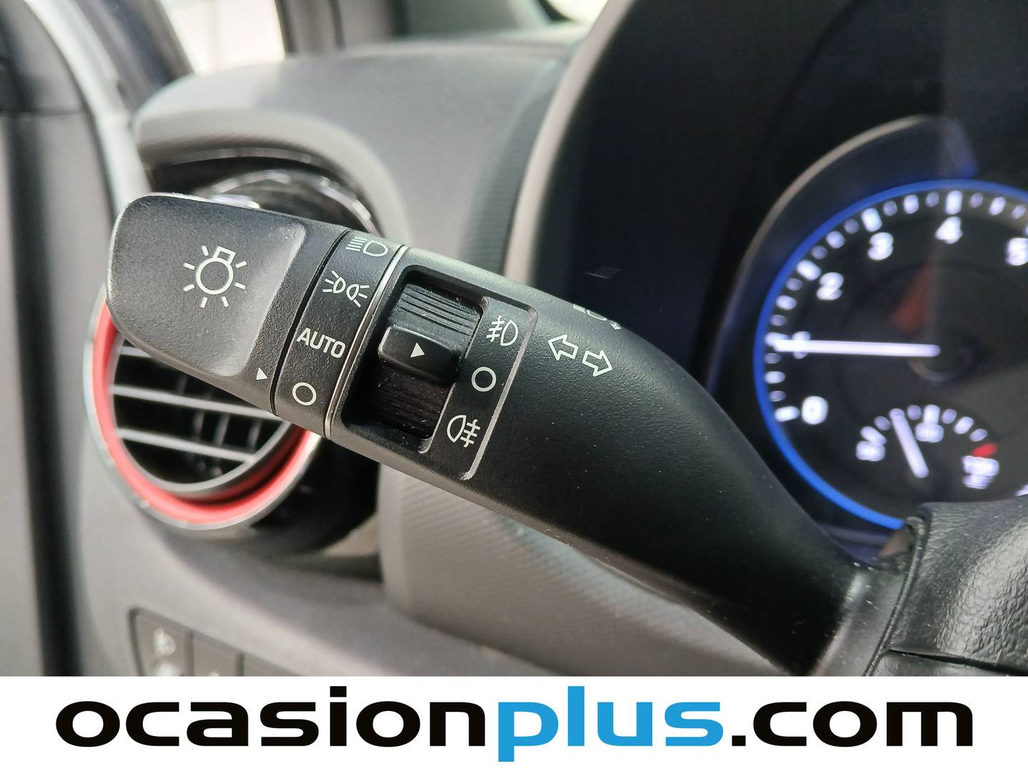 Hyundai Kona Hyundai Kona 1.0 TGDi Tecno 4x2 AEB (120 CV) seminuevo