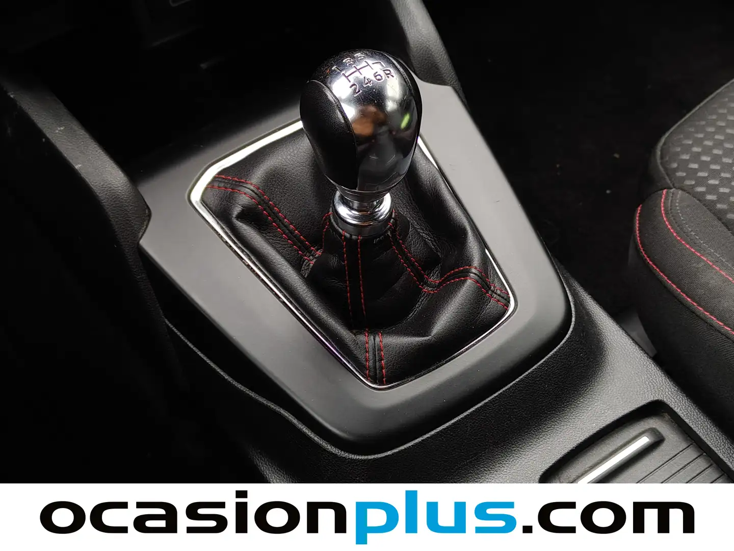 Foto Ford Focus Ford Focus 1.0 Ecoboost MHEV ST-Line (125 CV)