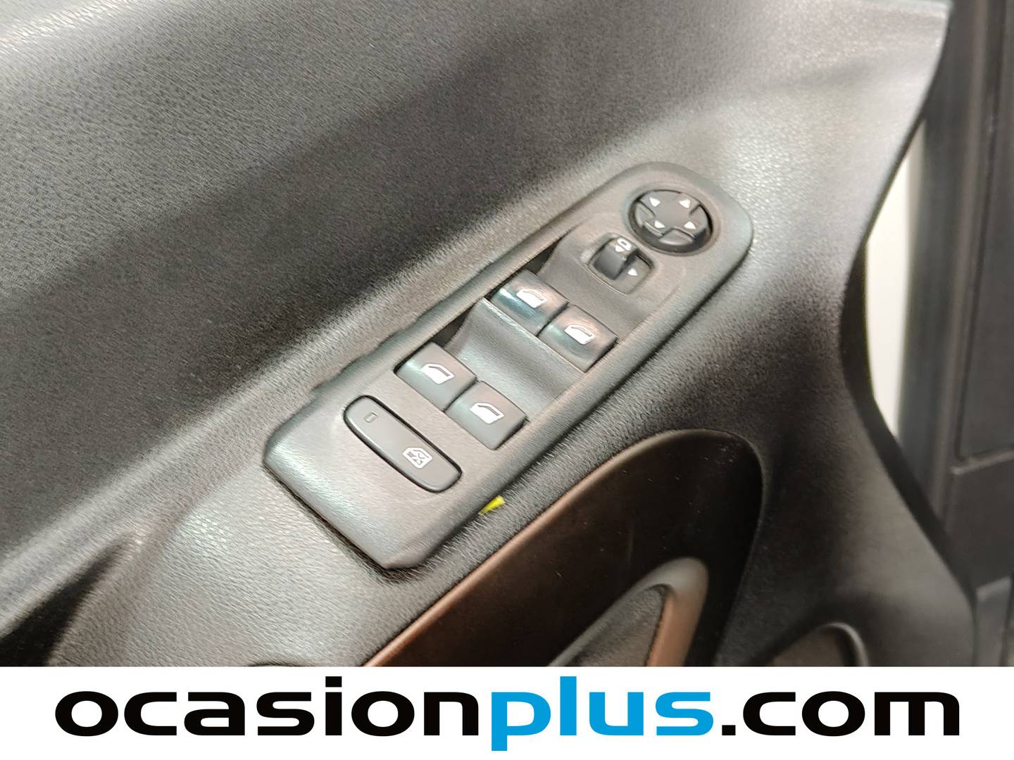 Foto Peugeot Rifter Peugeot Rifter BlueHDi 100 GT Line Standard (100 CV)