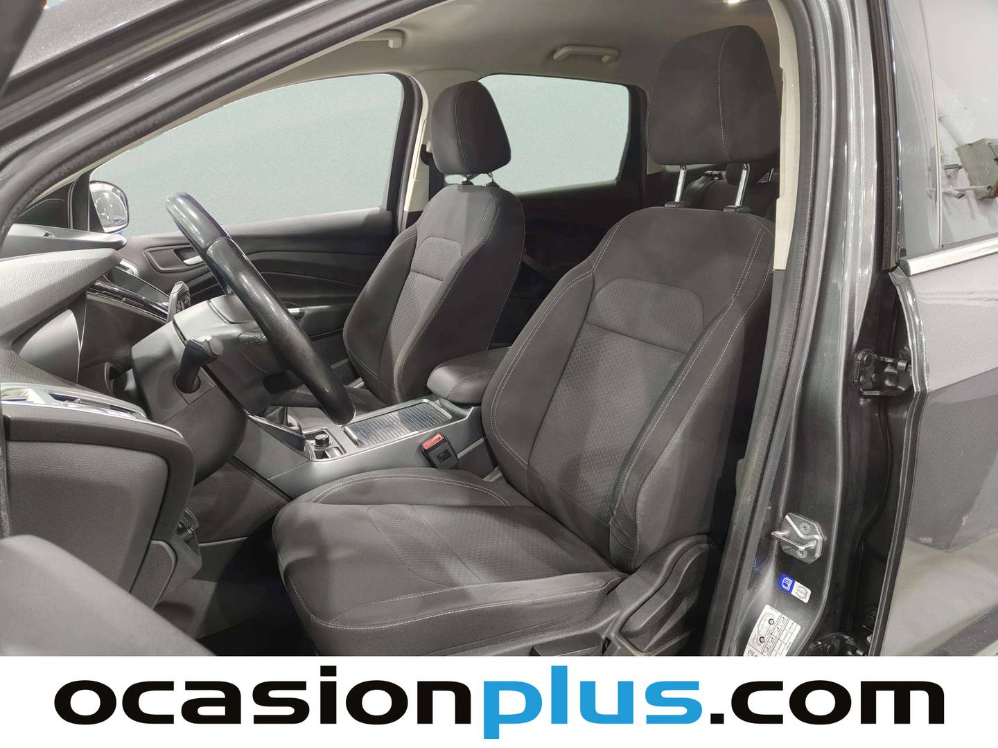 Foto Ford Kuga Ford Kuga 1.5 TDCI S&S Business 4x2 (120 CV)