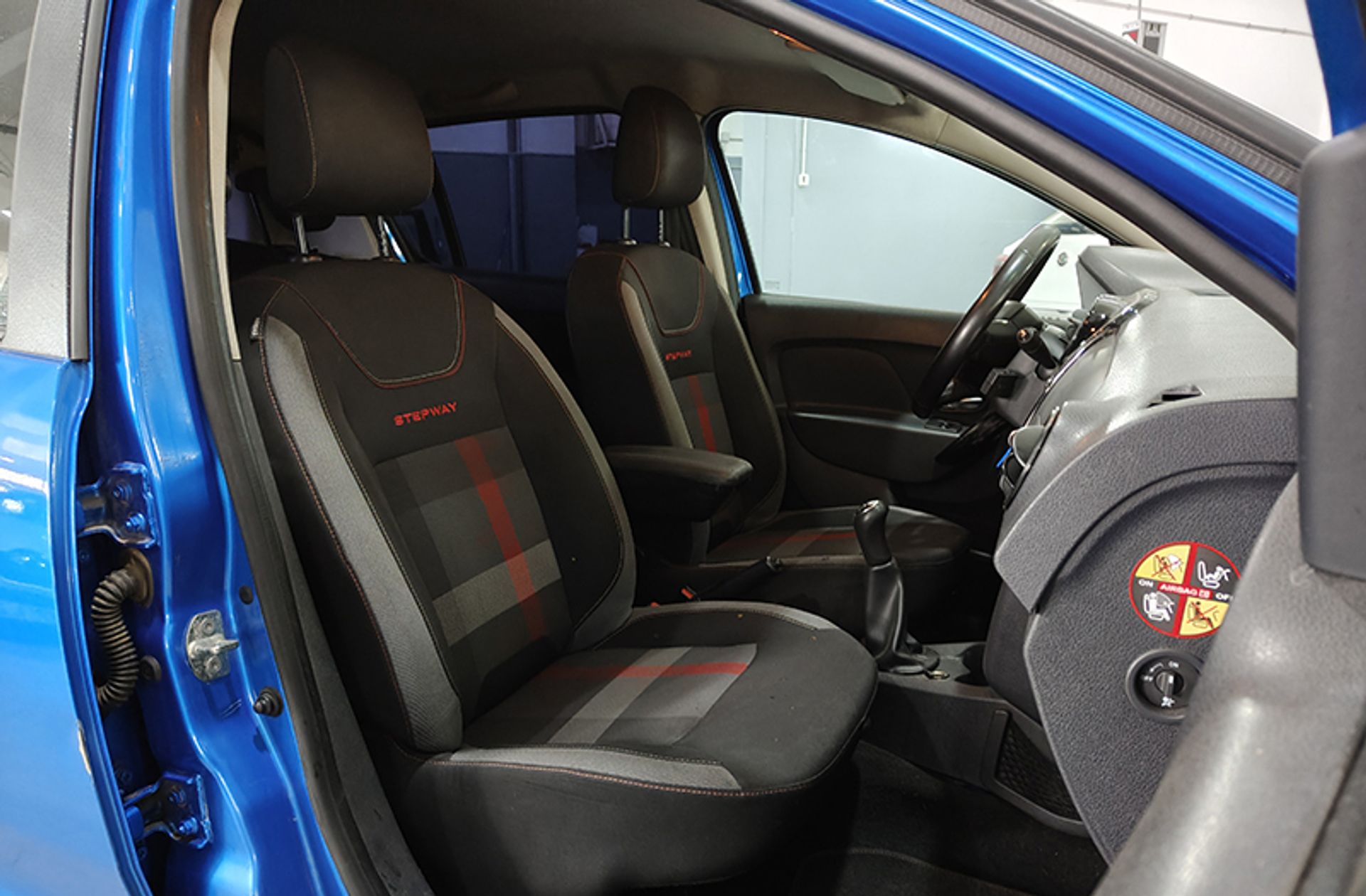 Dacia Sandero Serie Limitada Xplore TCe - foto 16
